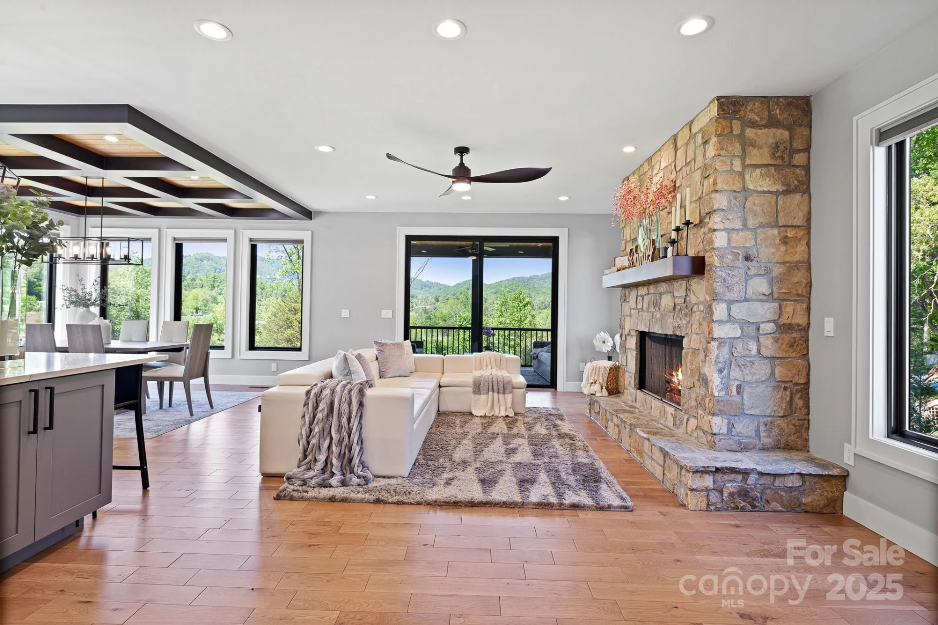 32 Taylor Mountain Road - Photo 8