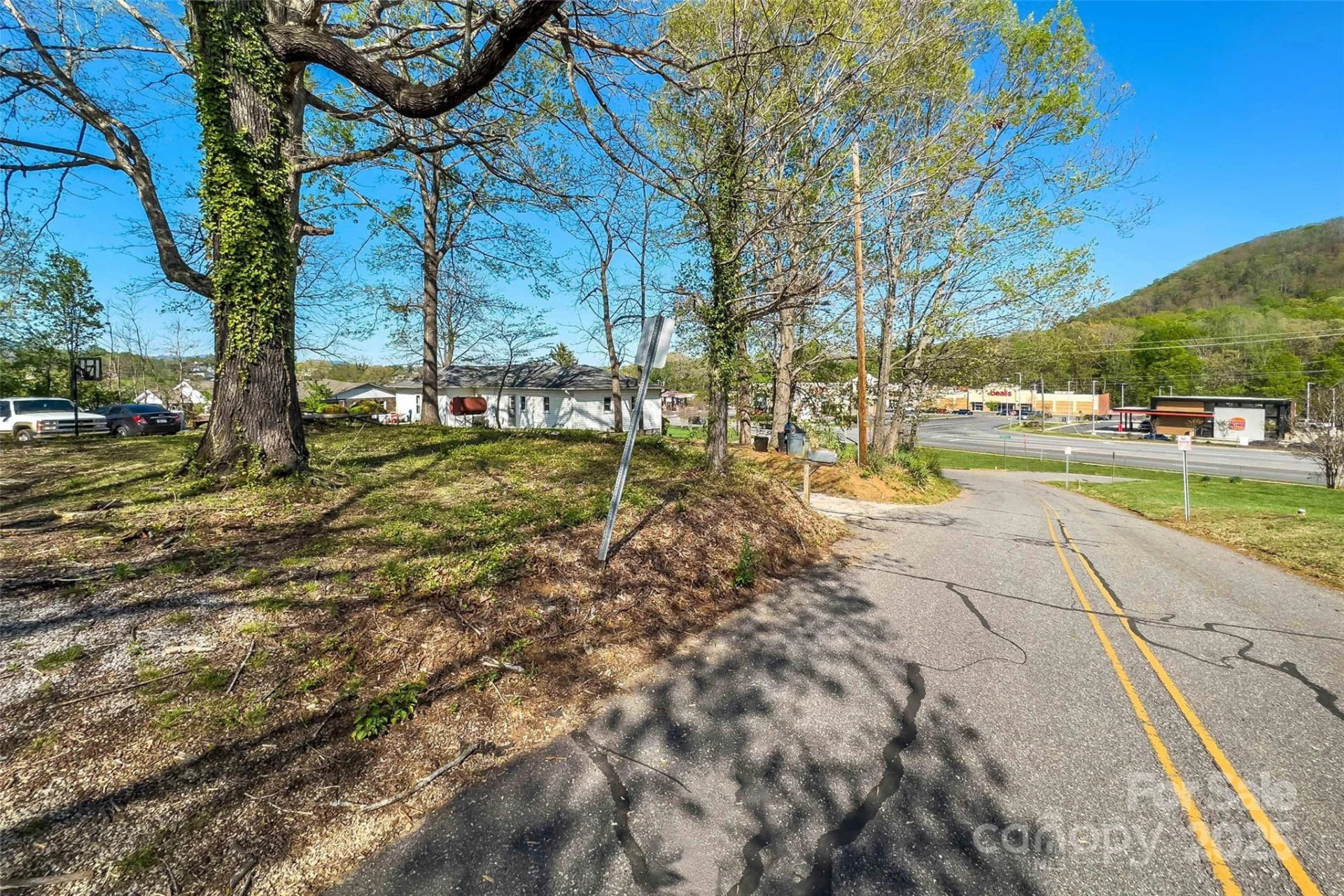 36 & 50 Catawba Avenue - Photo 12