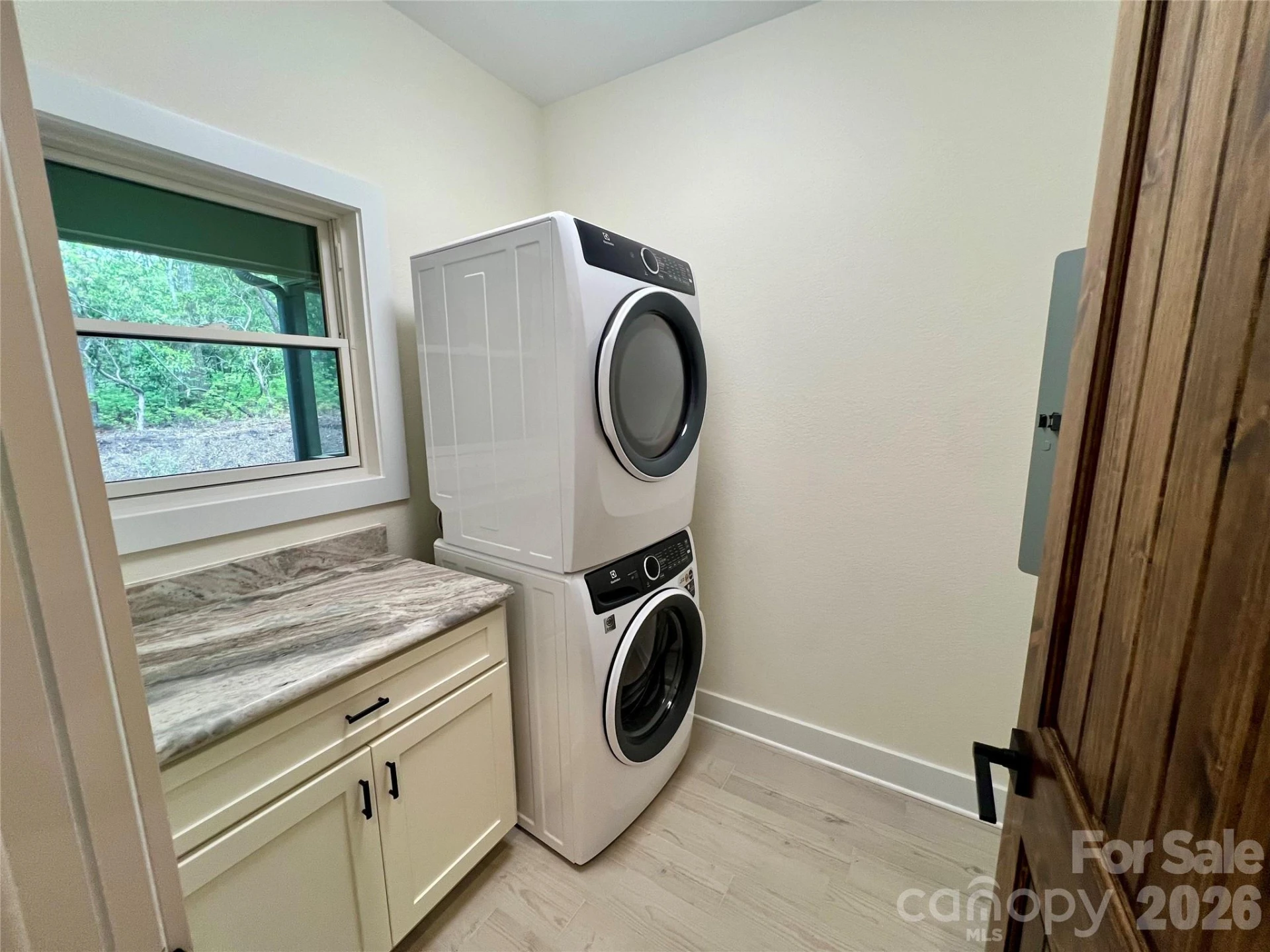 435 Soquili Drive - Photo 12