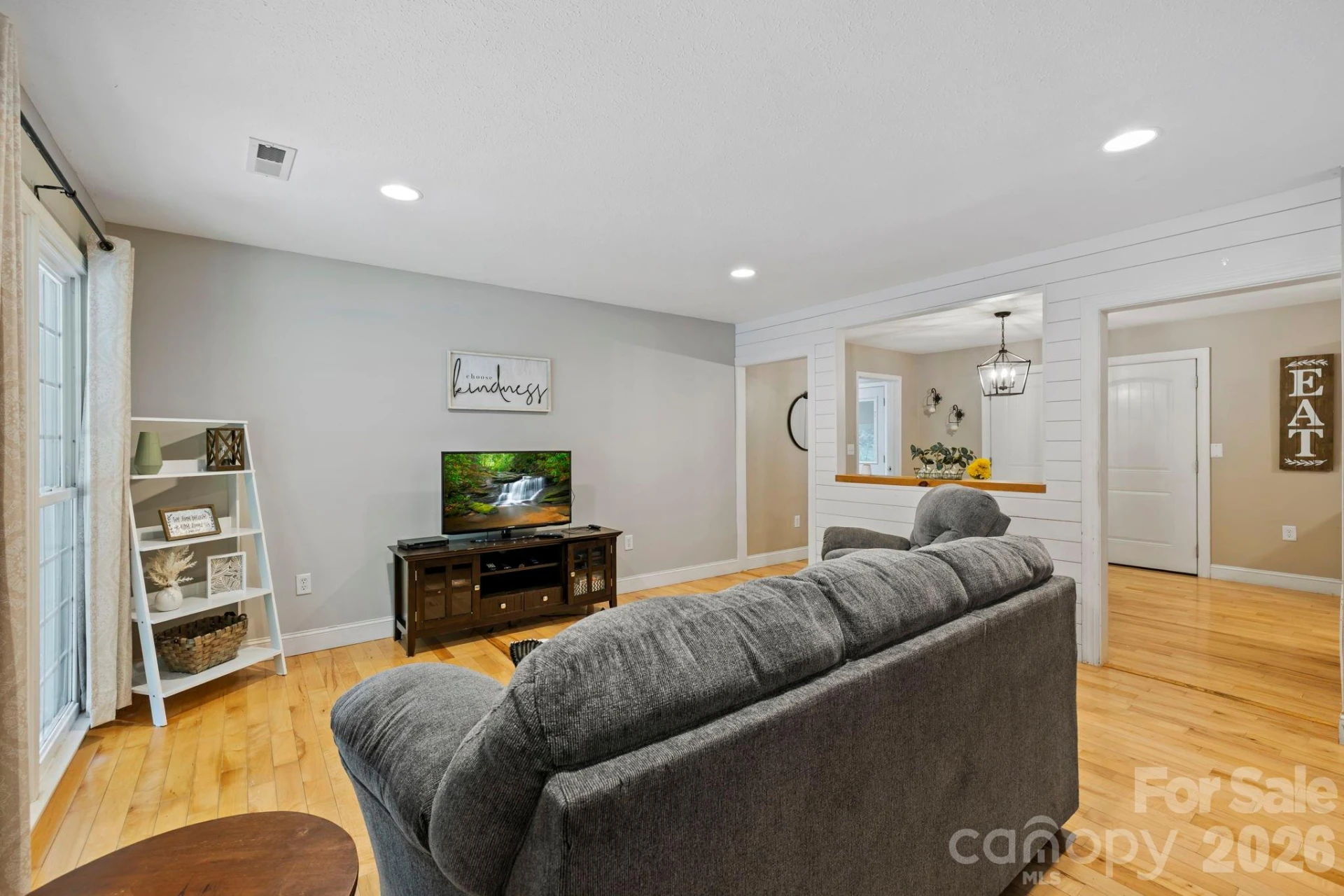 150 Deerwoode Lane - Photo 4