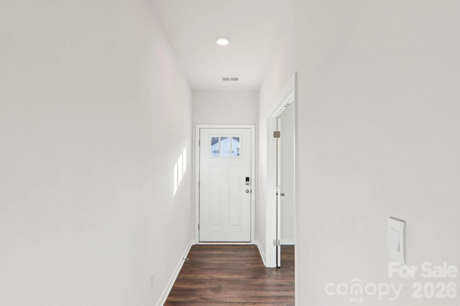 823 Adelston Lane - Photo 5
