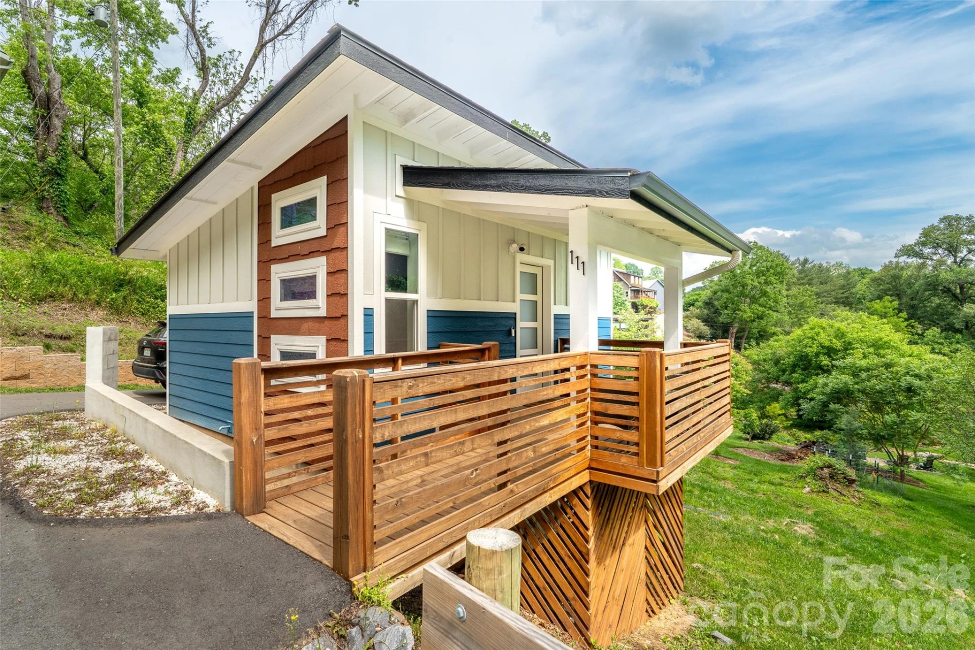 109 Thurland Avenue - Photo 4