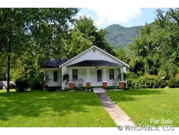 18417 Hwy 221 Highway N