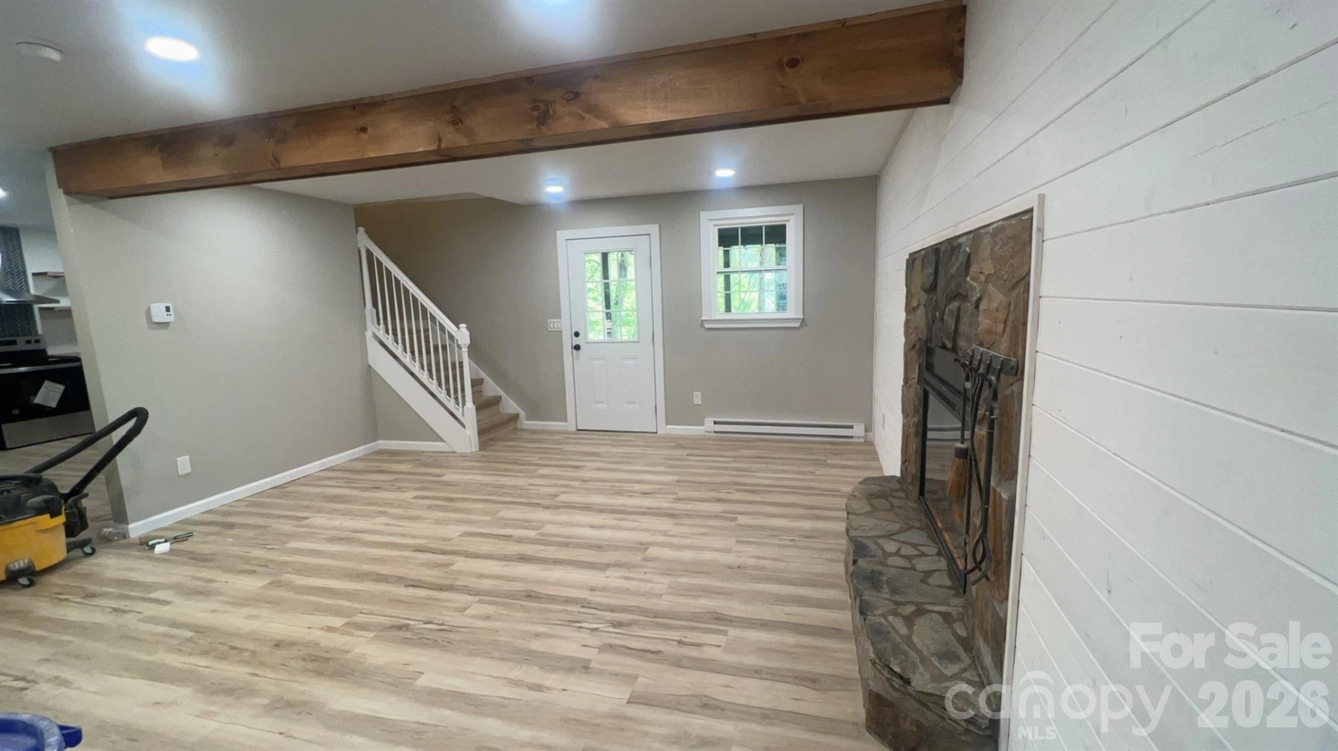 418 Bradley Street - Photo 10