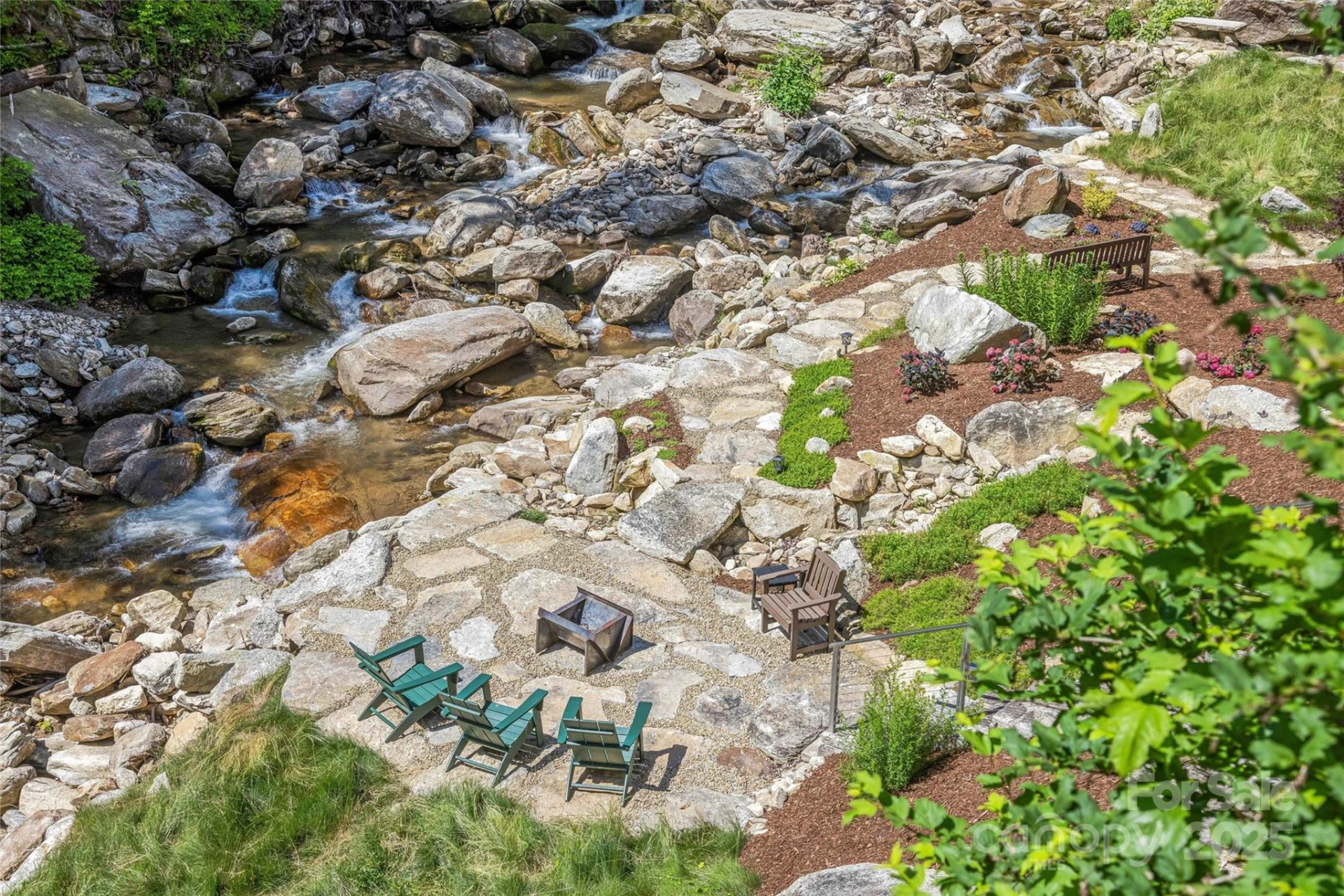 400 Kings Drive - Photo 21