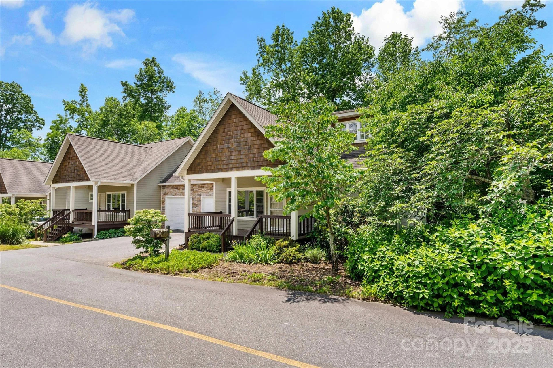 1 Teresa Way - Photo 2