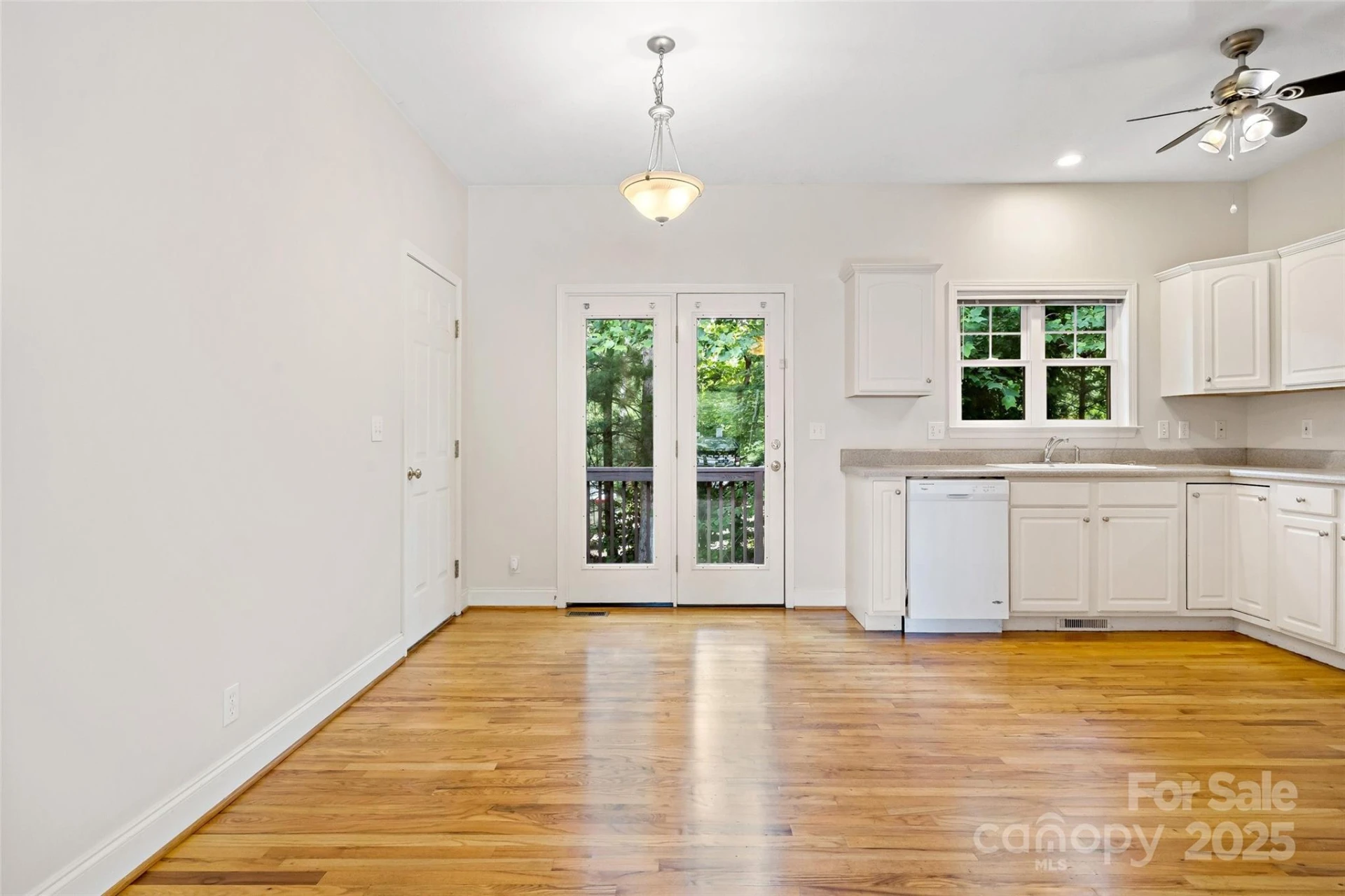 1 Teresa Way - Photo 11