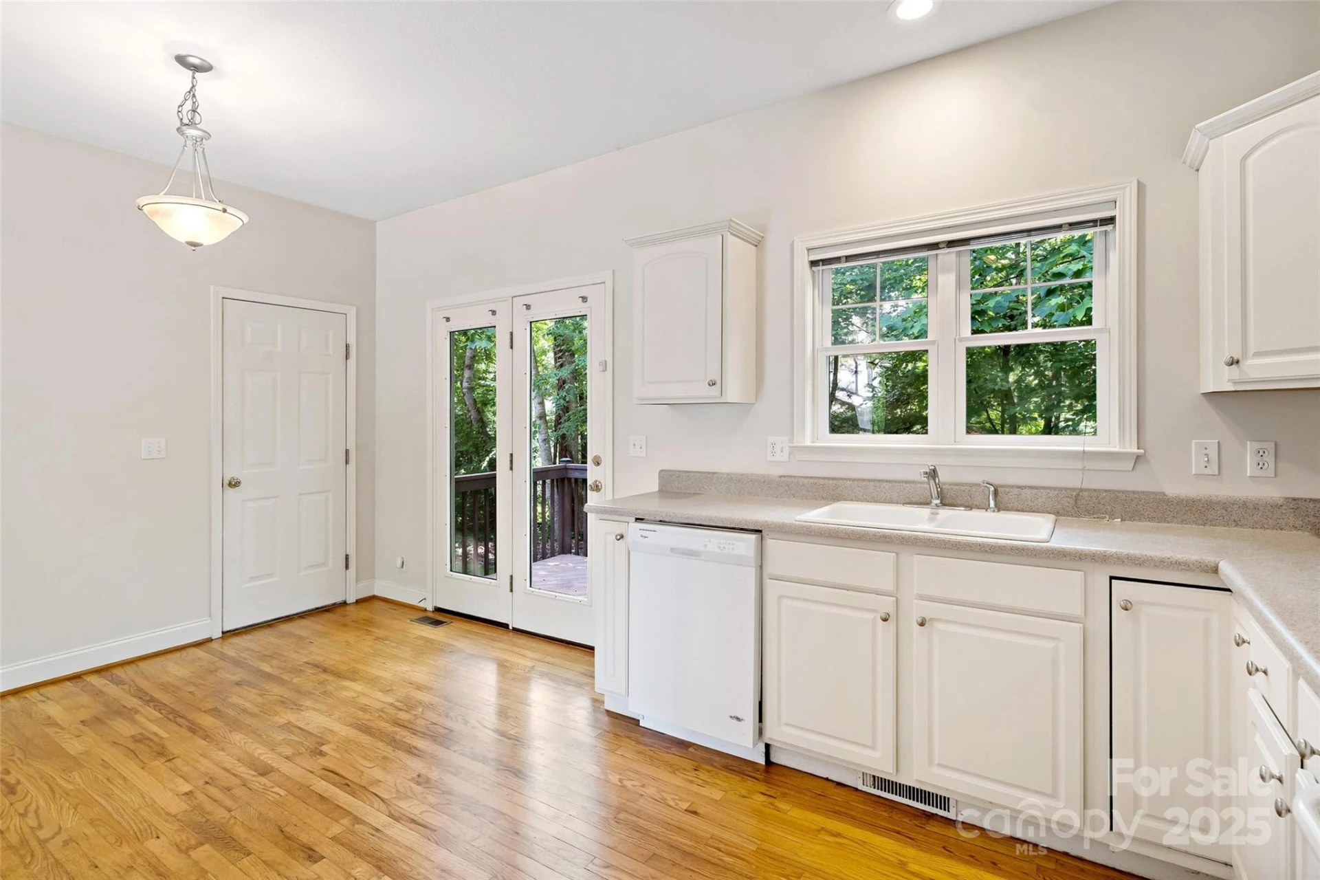 1 Teresa Way - Photo 14