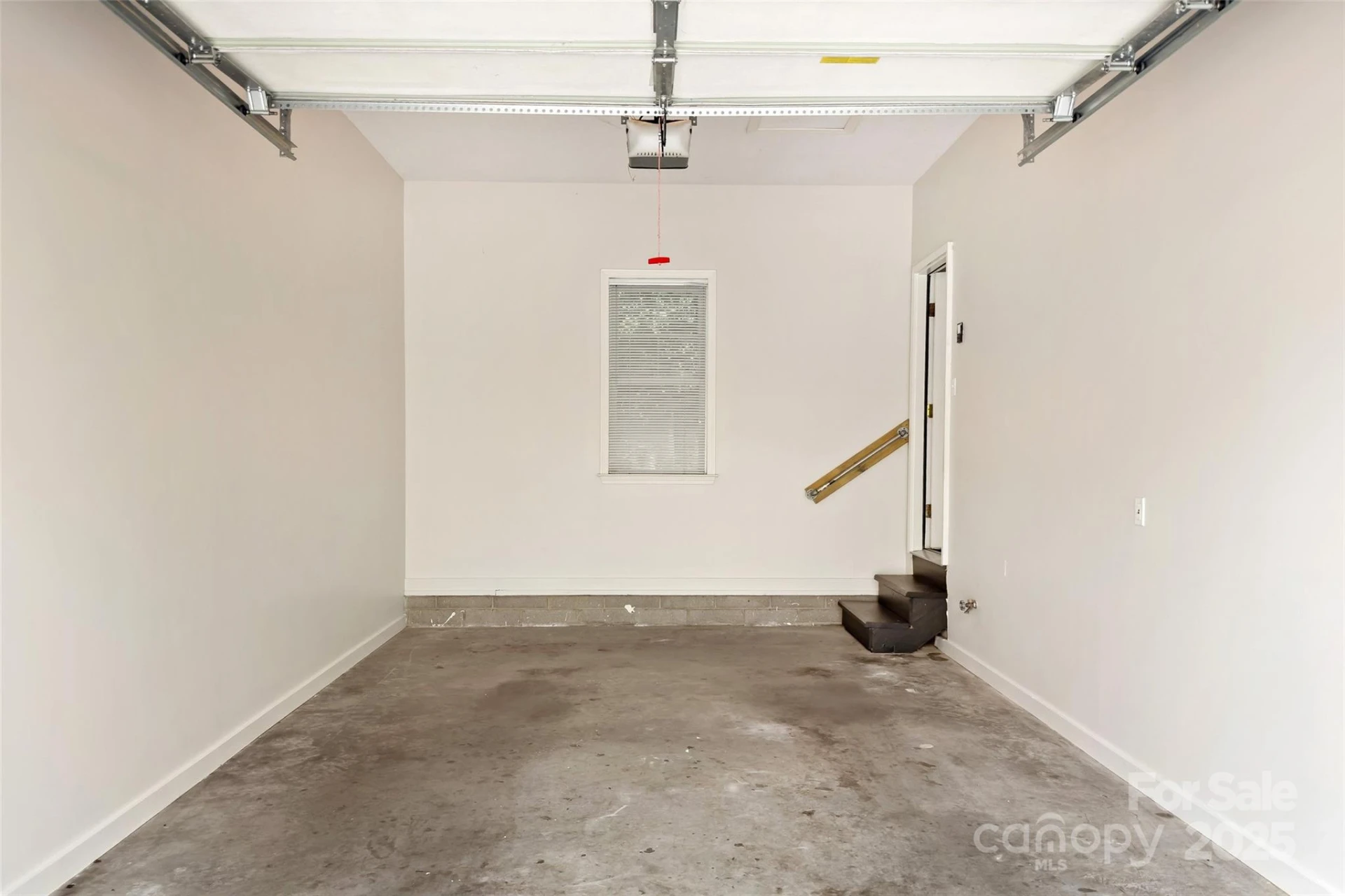 1 Teresa Way - Photo 32