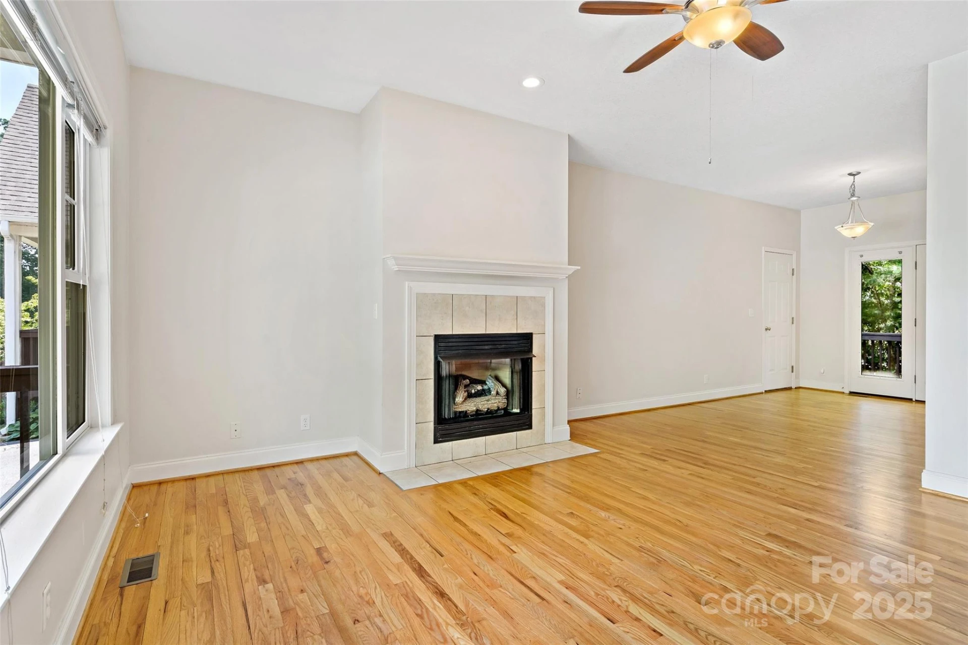1 Teresa Way - Photo 7