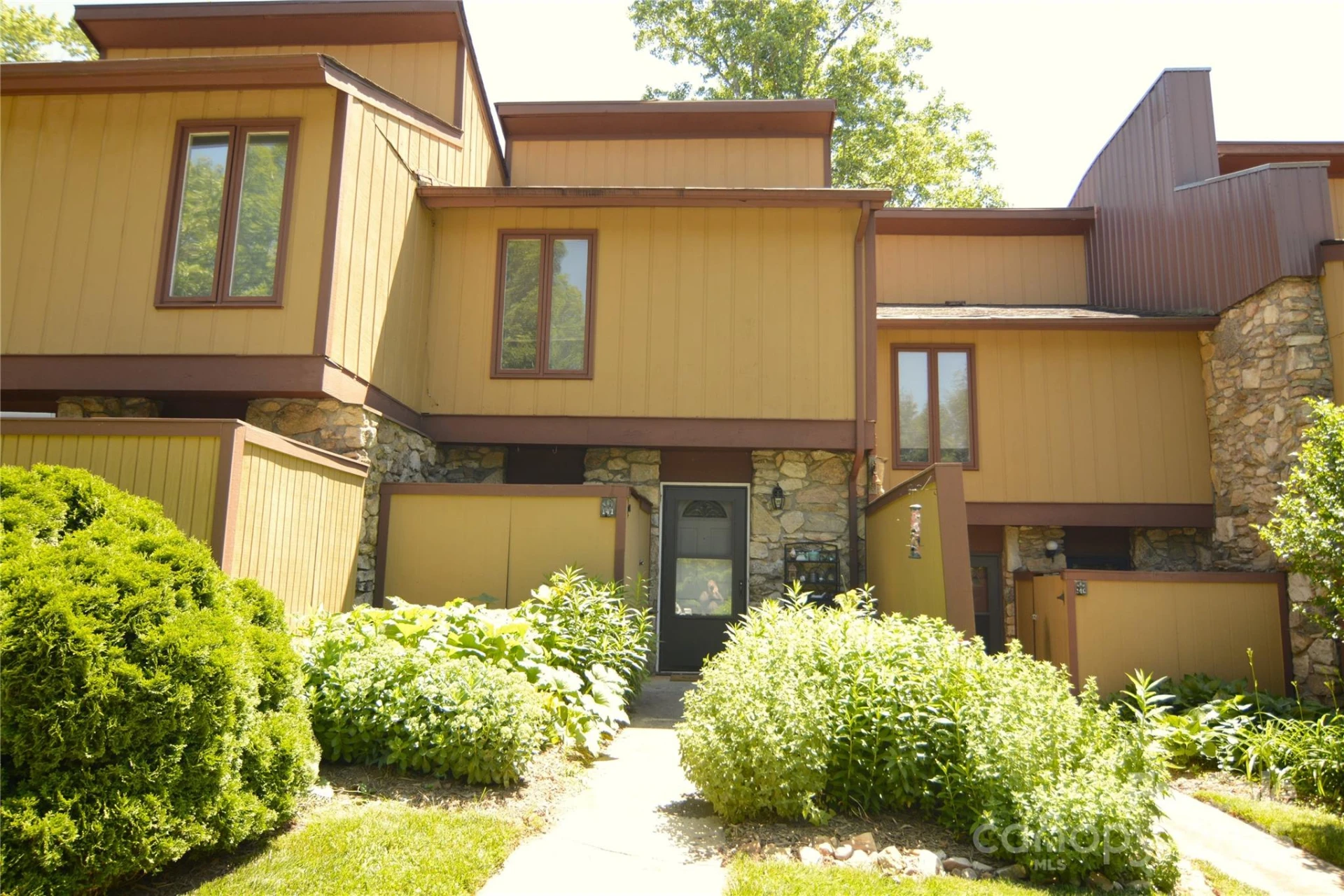 141 Colony Drive