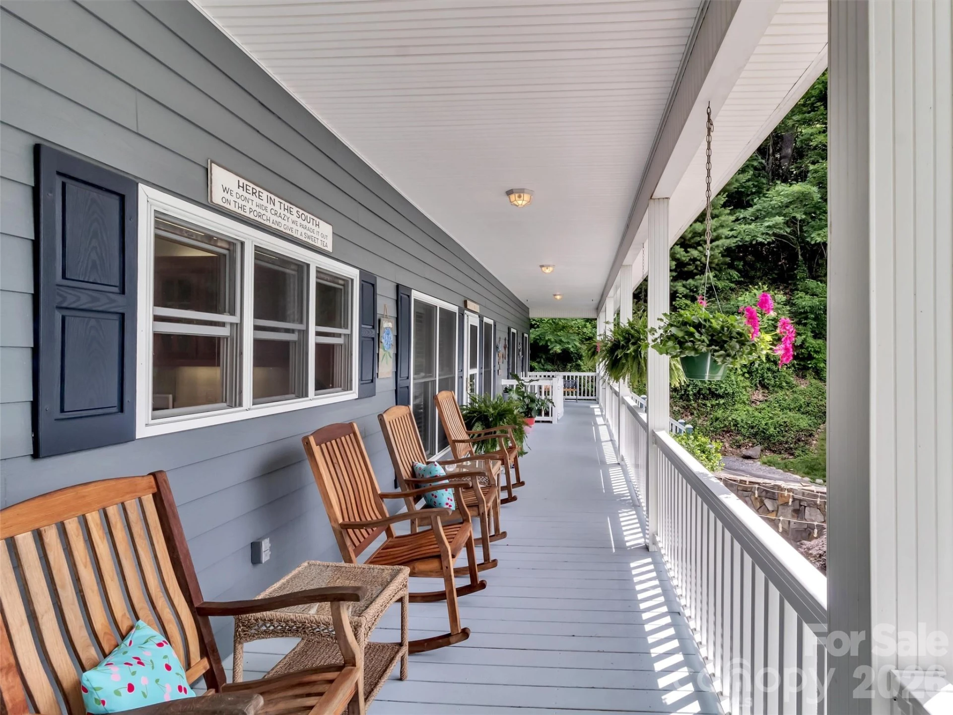 28 Mountain Breeze Drive - Photo 2