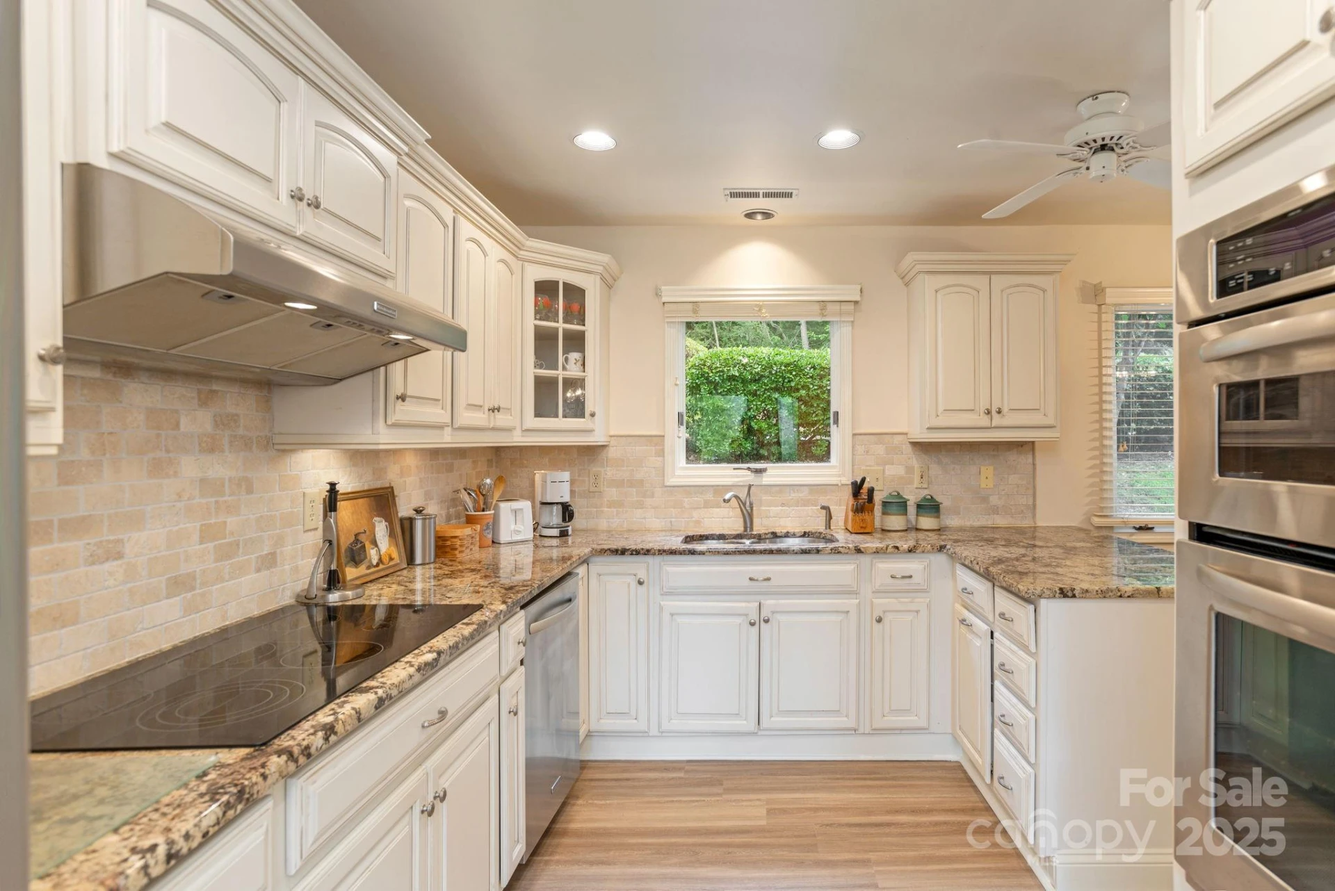 103 GOLFSIDE Drive - Photo 10