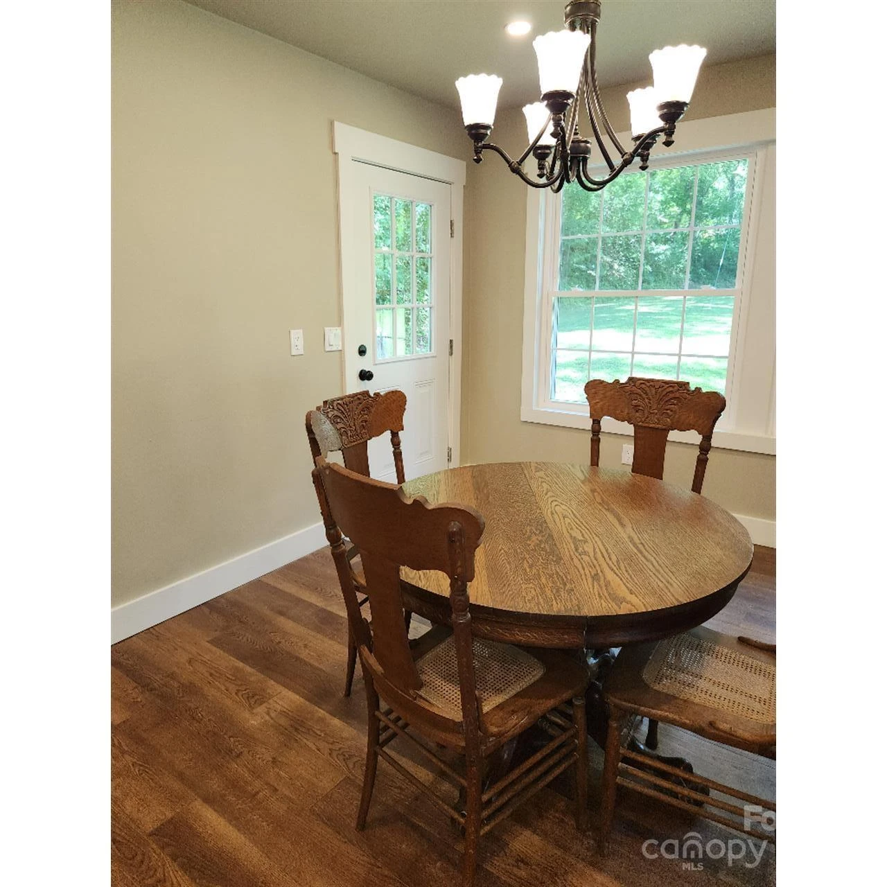 283 Robin Drive - Photo 12