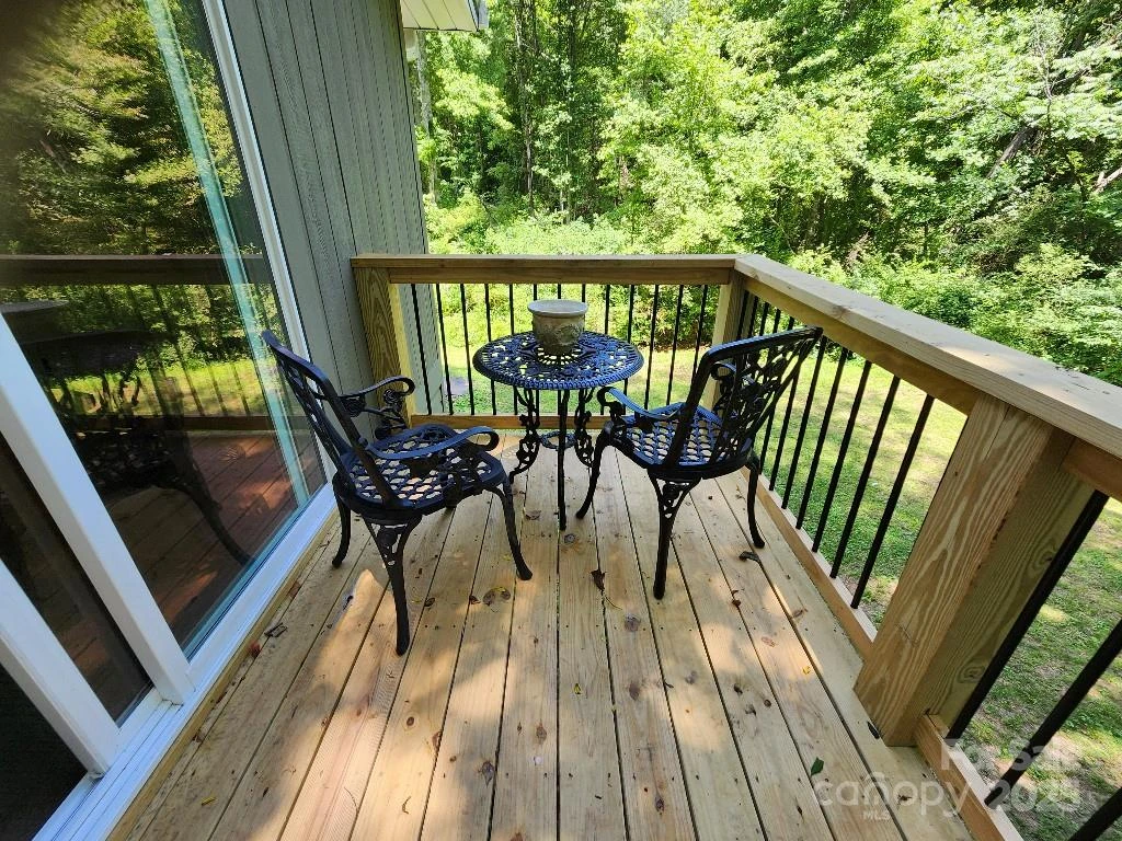 283 Robin Drive - Photo 24