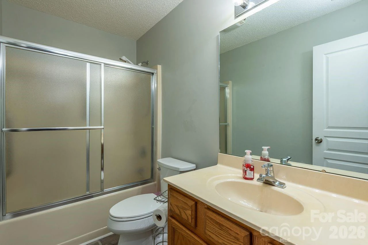 1303 Hyde Park Drive - Photo 12