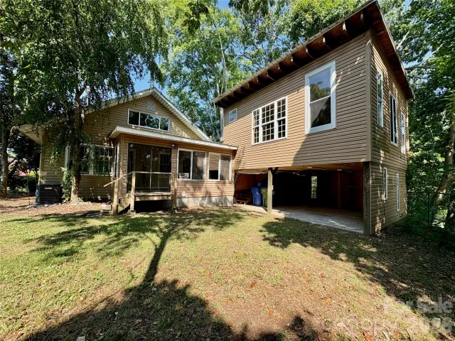 40 Brownwood Avenue