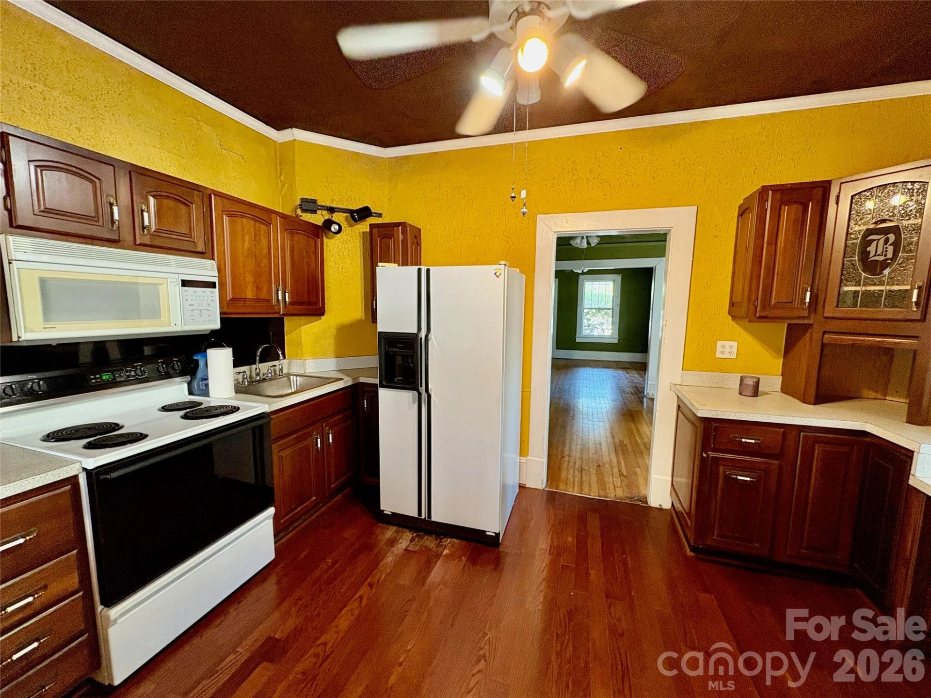40 Brownwood Avenue - Photo 9