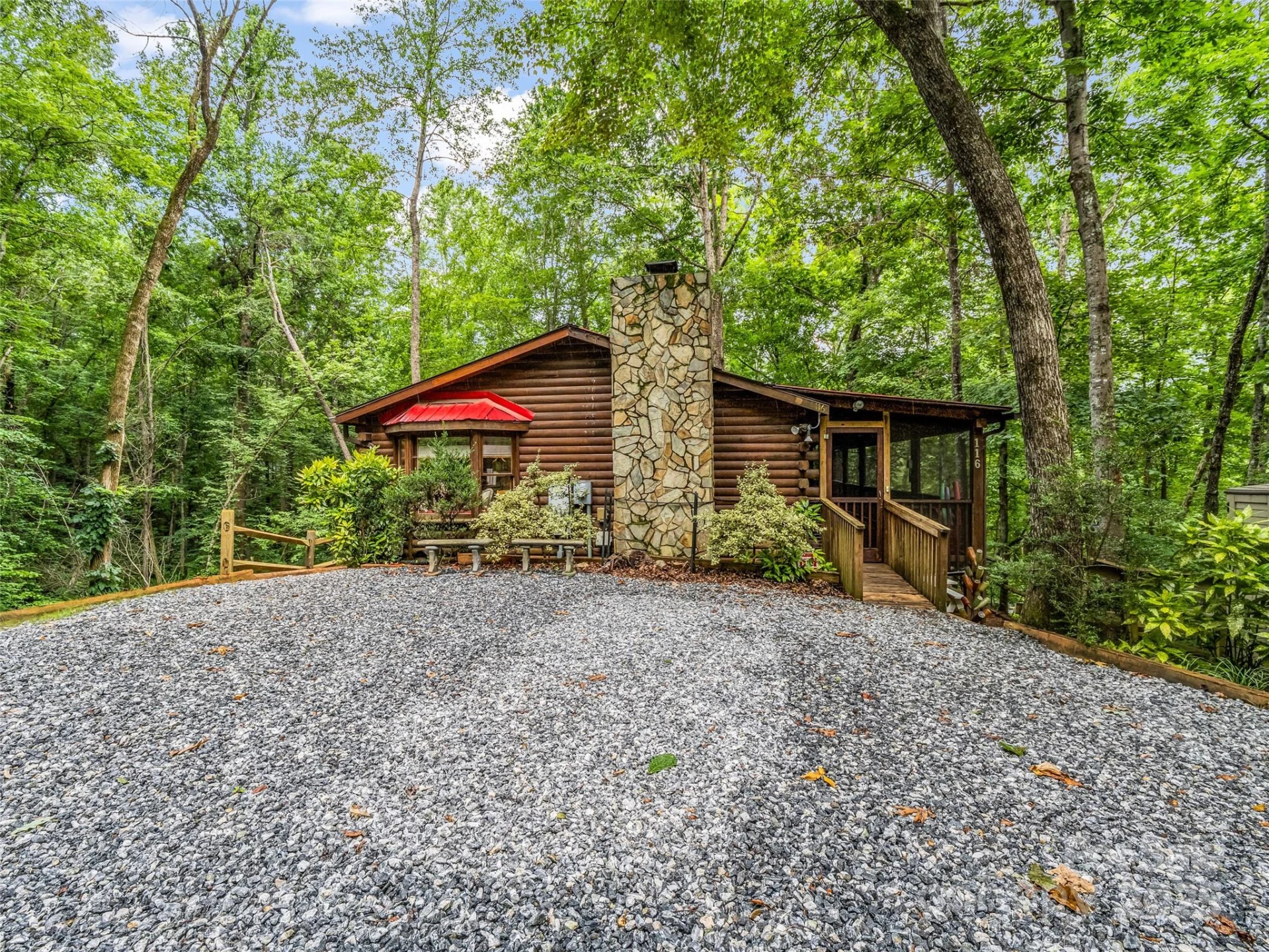 116 Chalet Road