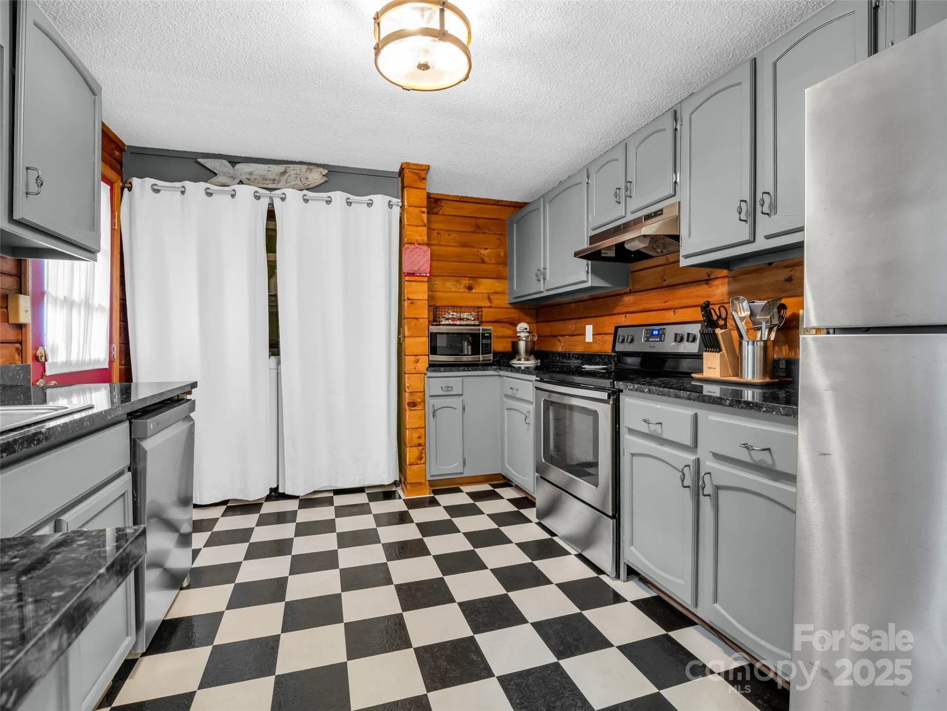 116 Chalet Road - Photo 14