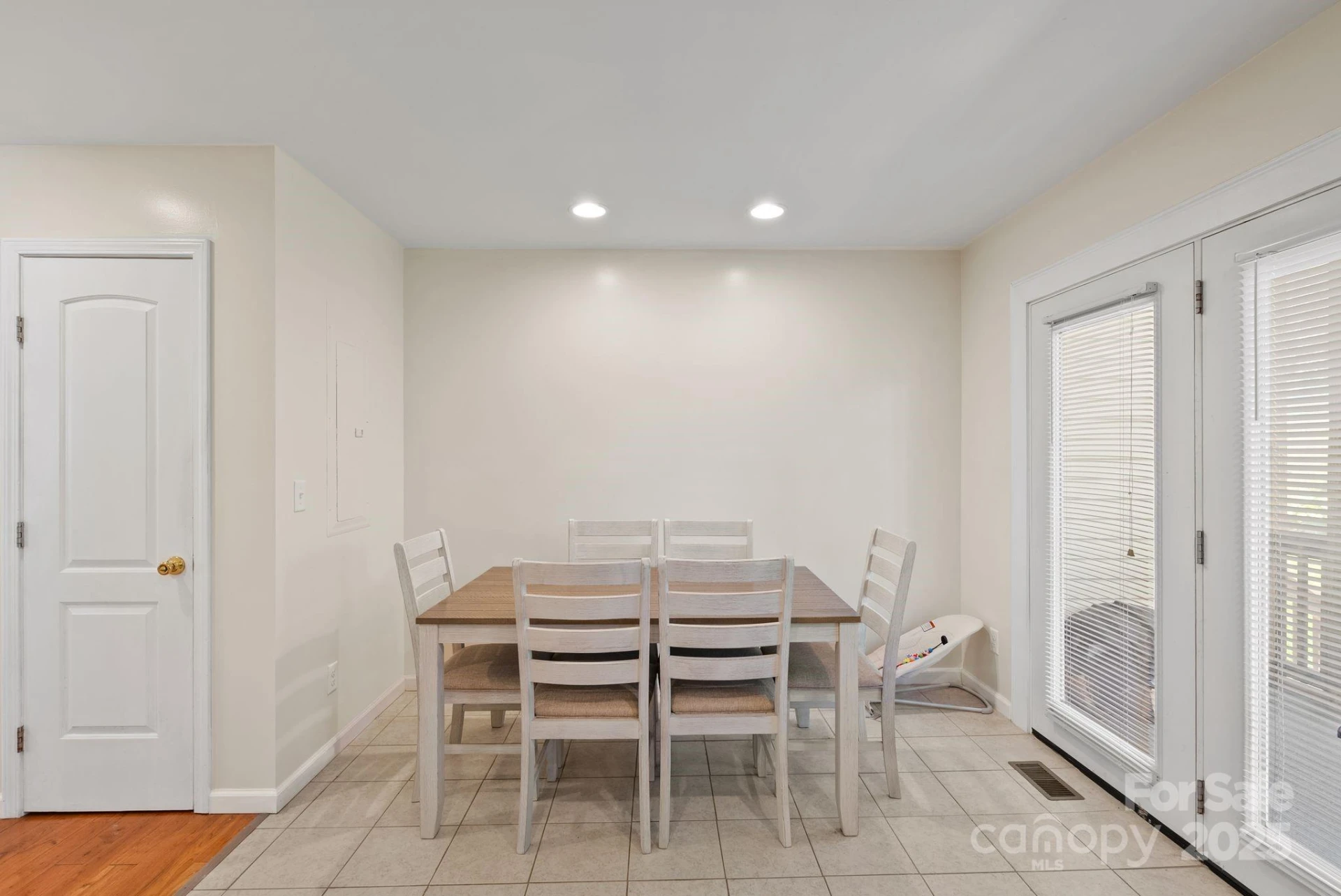 212 & 214 Portmanvilla Road - Photo 22