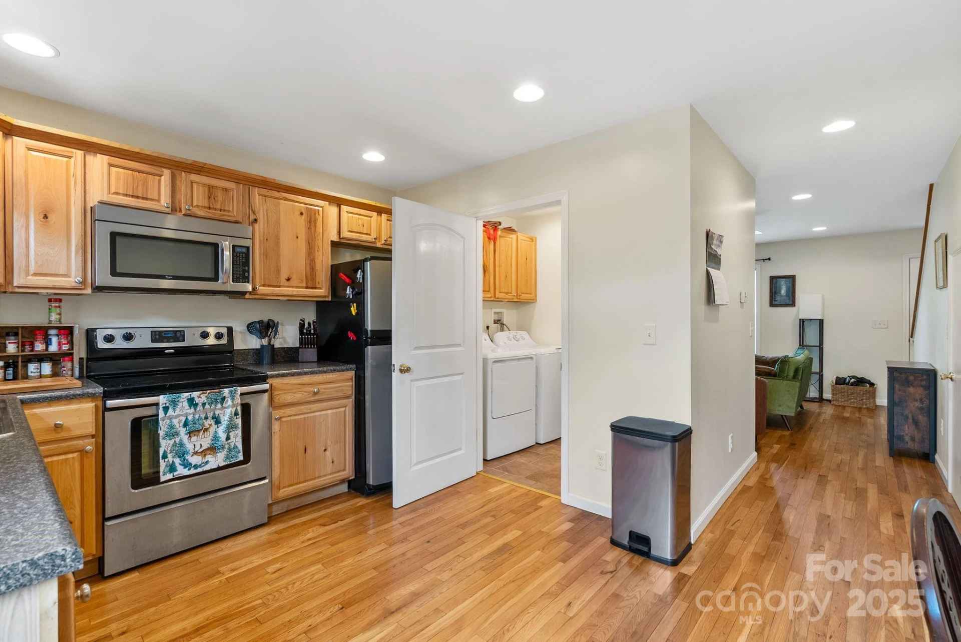 212 & 214 Portmanvilla Road - Photo 40