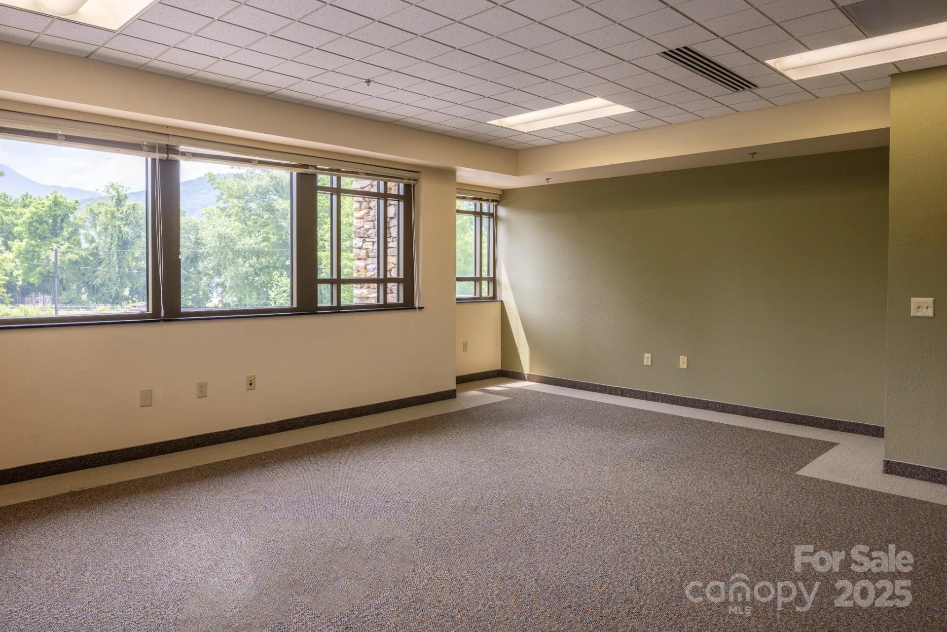172 Riverbend Street #SALE - Photo 11