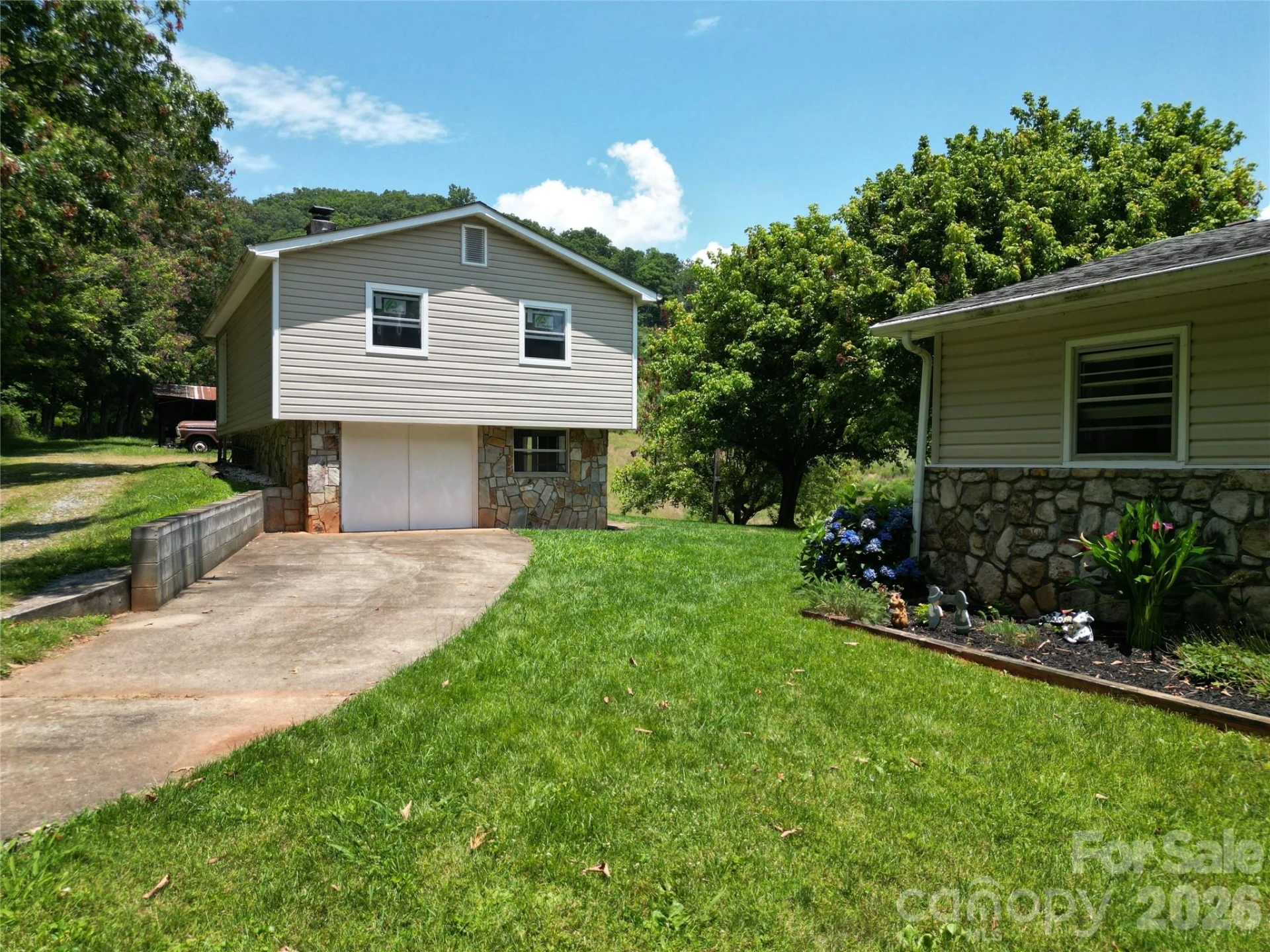 560 Bailey Mountain Road - Photo 26