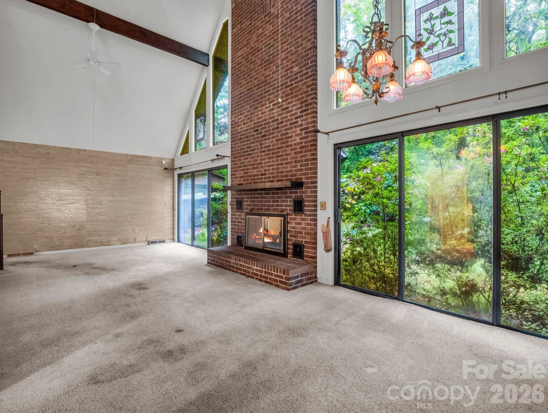 421 Chickadee Lane - Photo 6