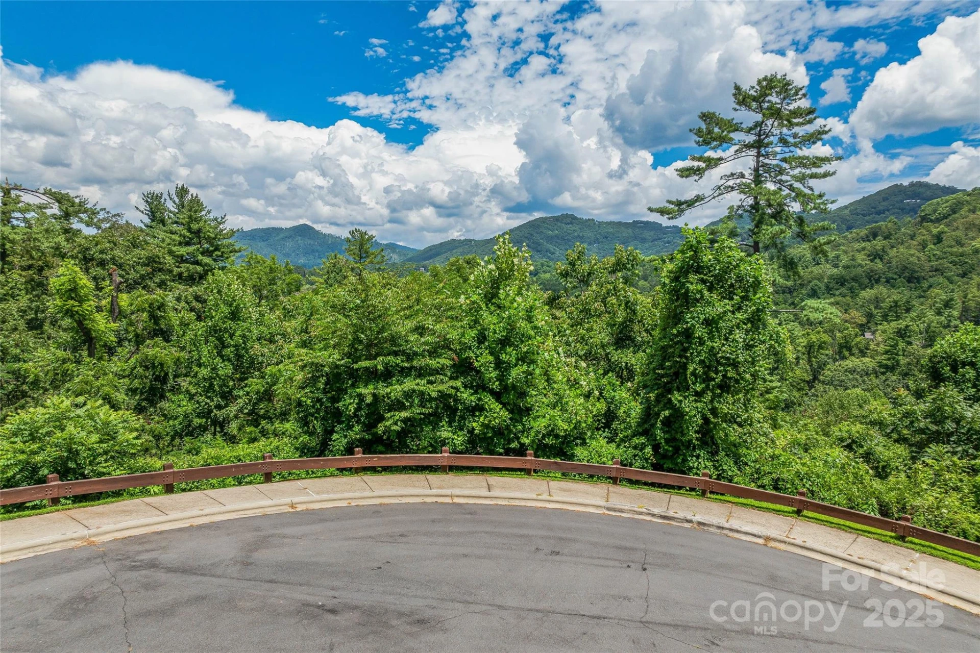 29 Grovepoint Way - Photo 2