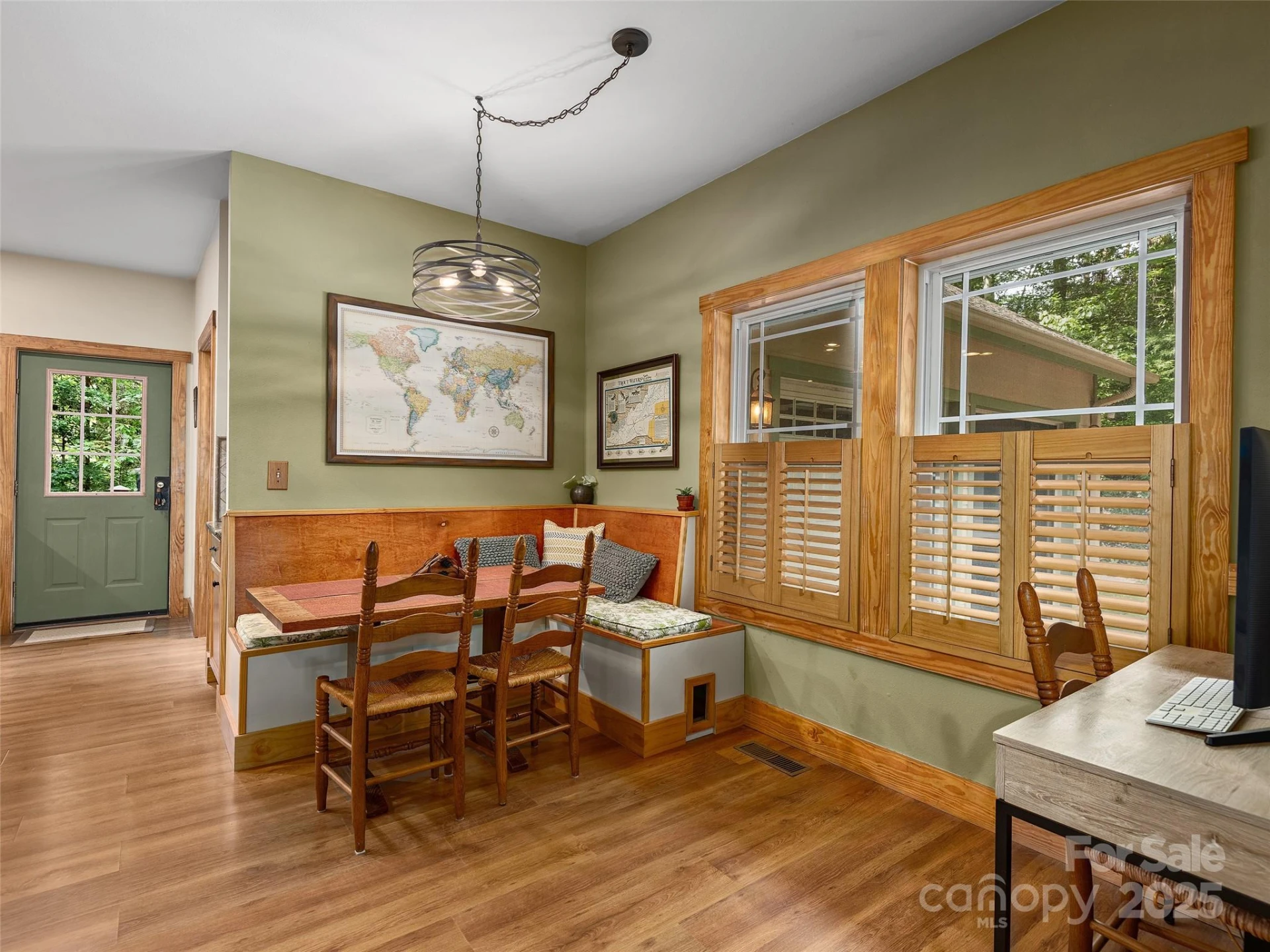 264 Charming Lane - Photo 6