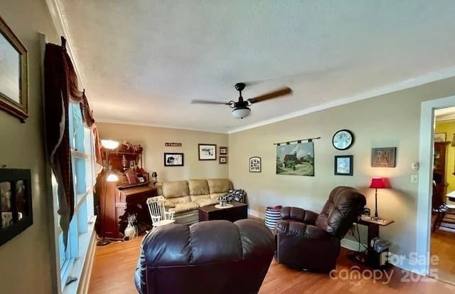 126 Waters Road - Photo 7