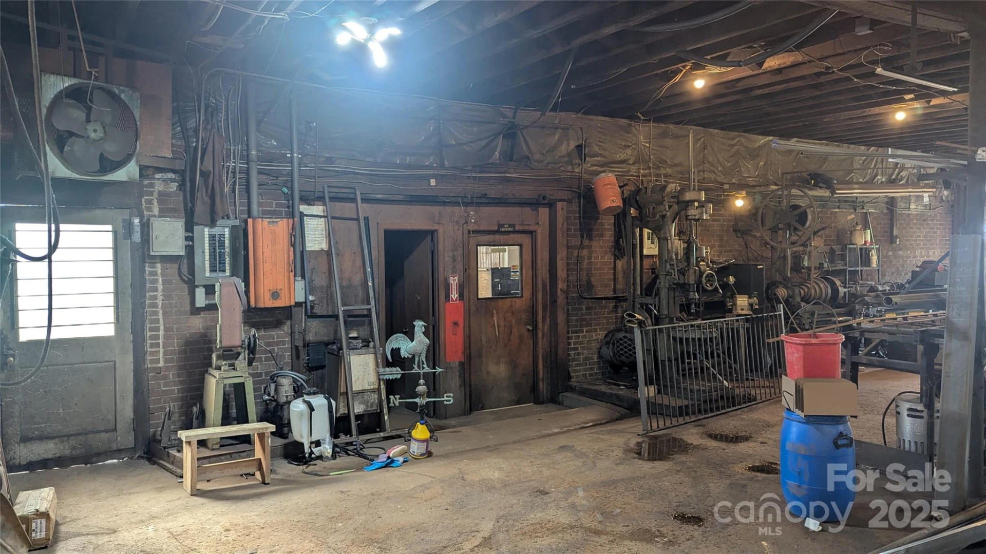 719 Dellwood City Road - Photo 16