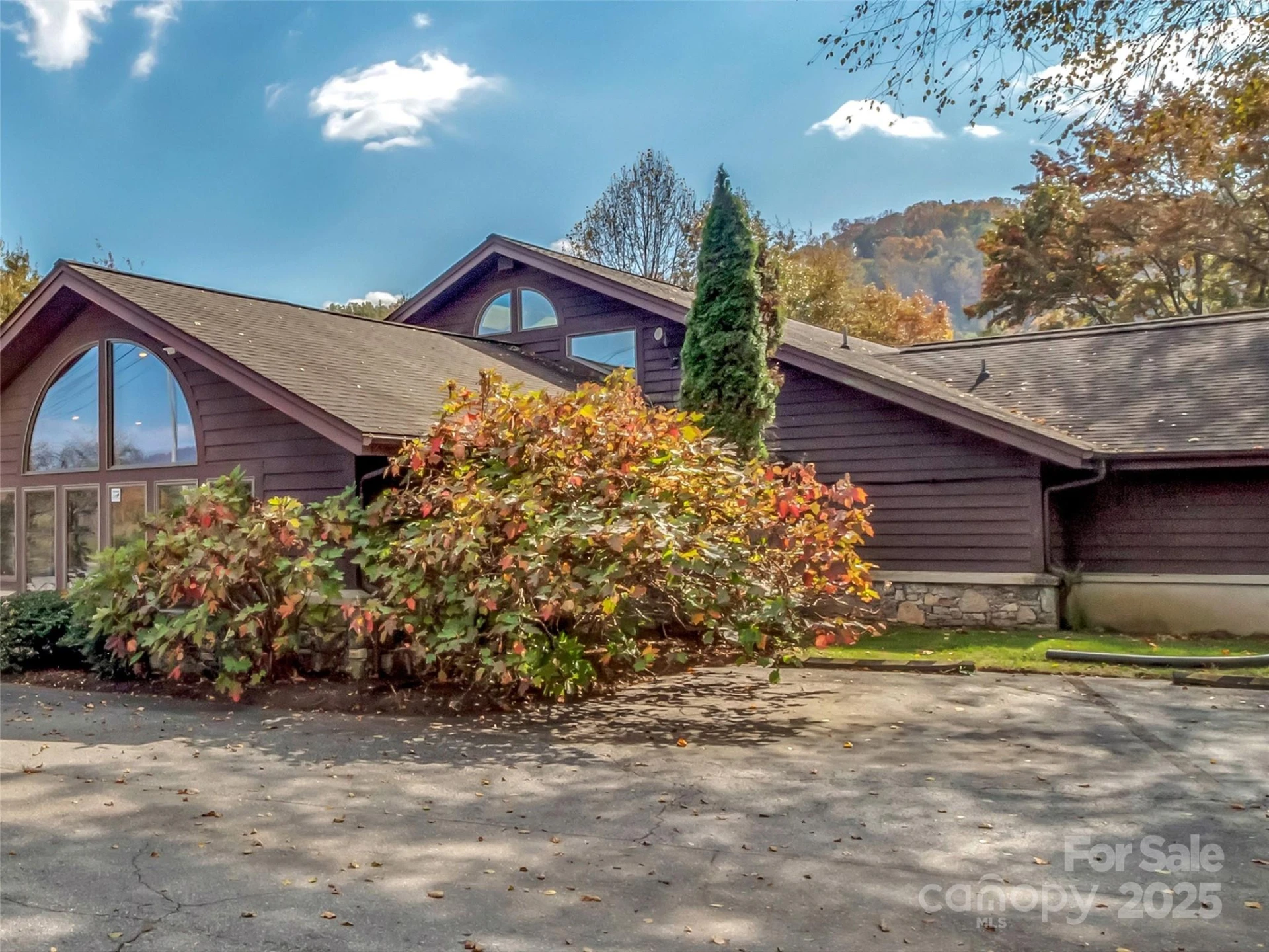 540 Hospital Drive - Photo 36