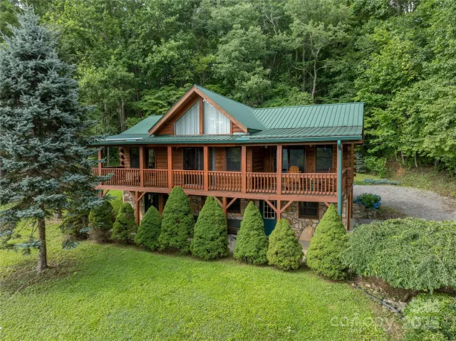 125 Apple Blossom Lane