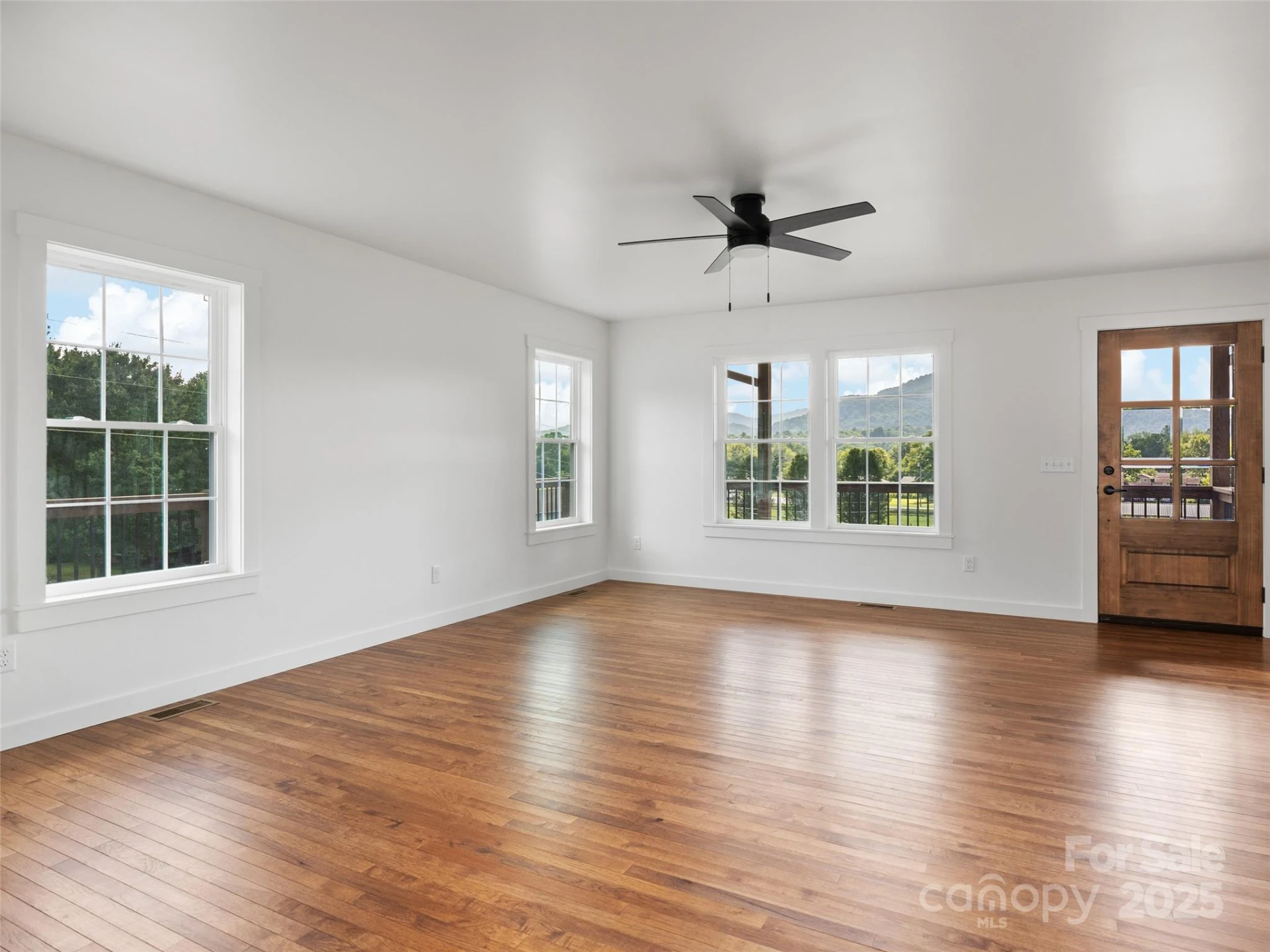 111 Dawn Drive - Photo 14