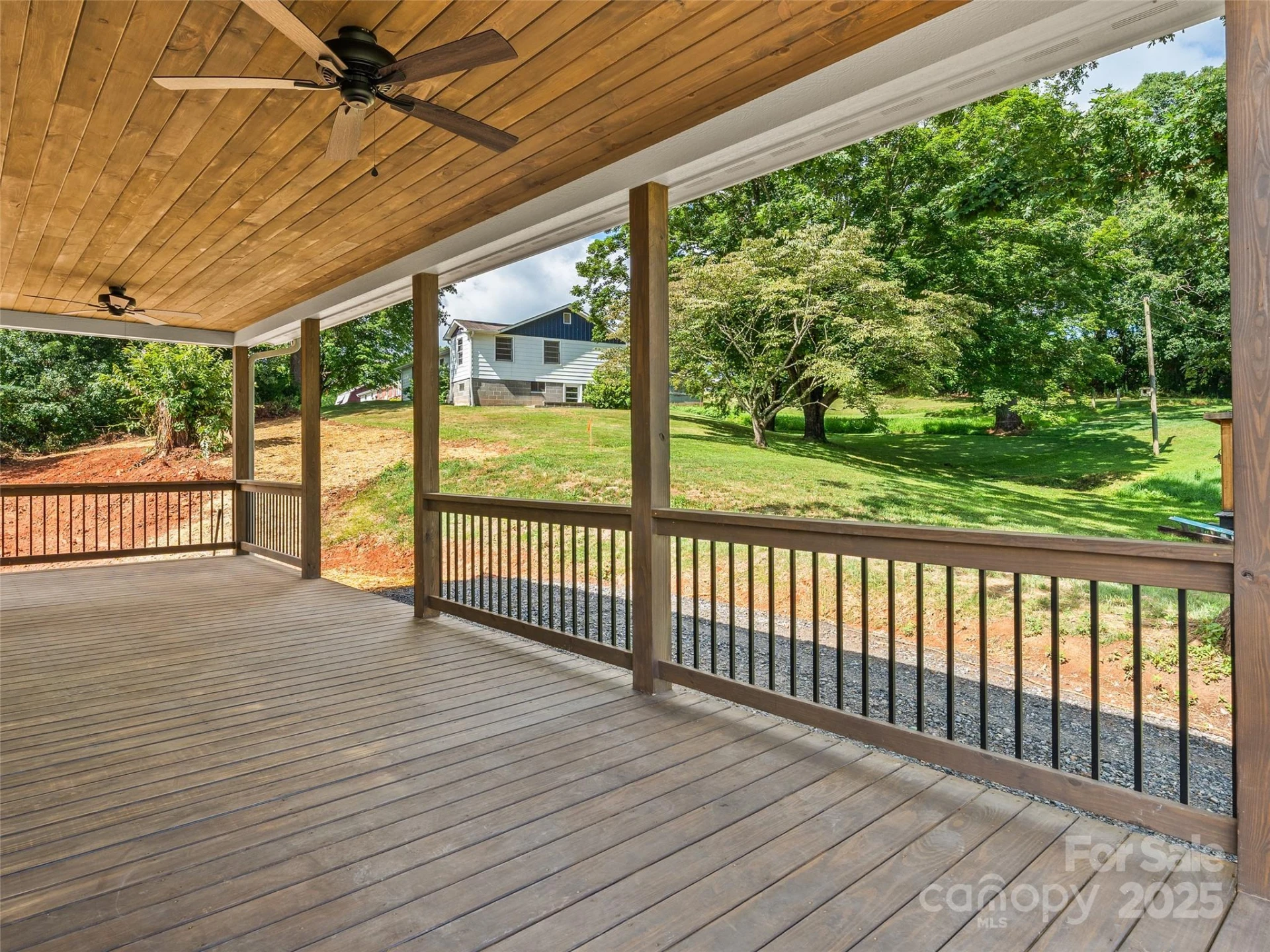 111 Dawn Drive - Photo 6
