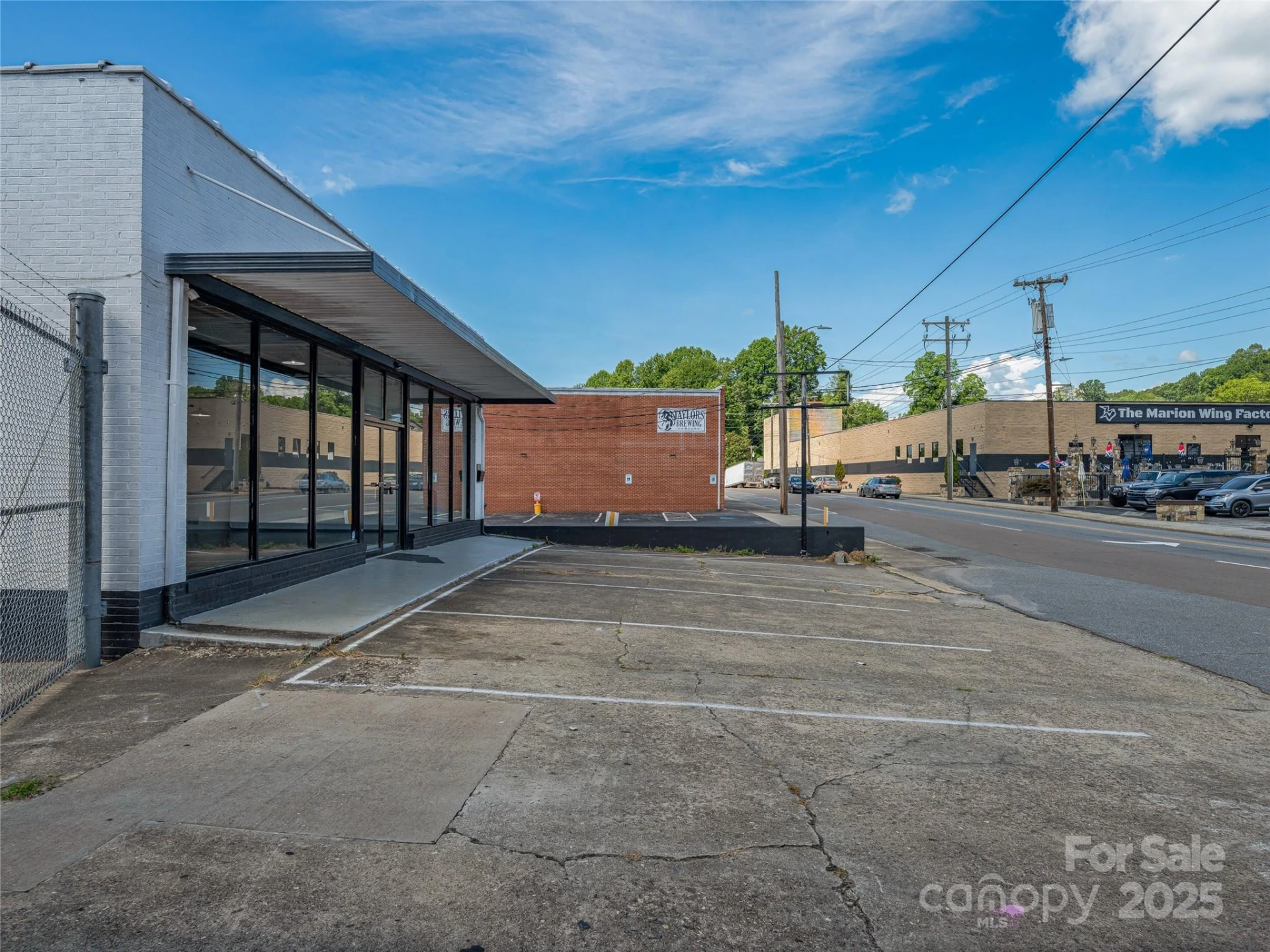 105 W Henderson Street - Photo 6