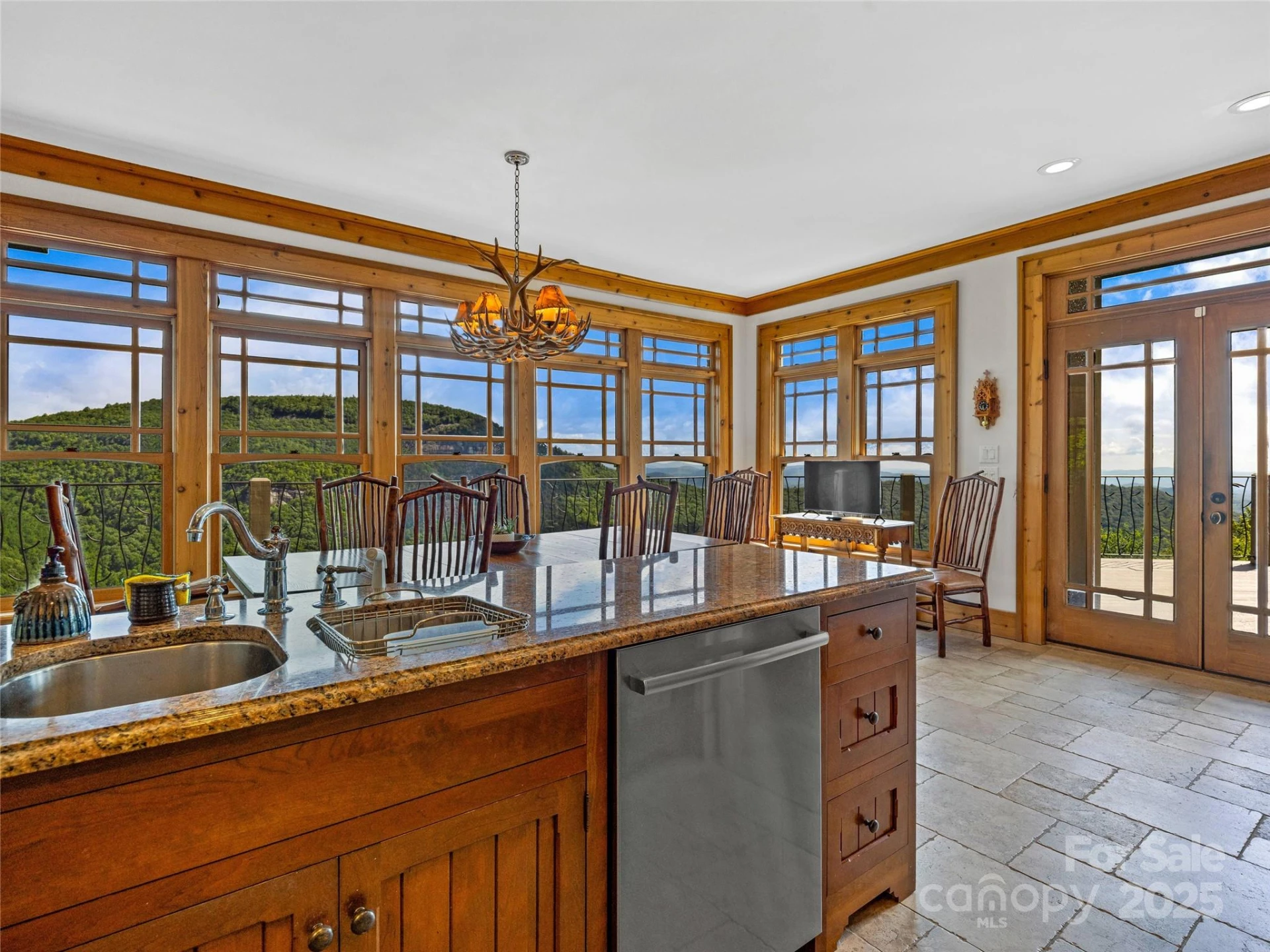 770 Meadow Ridge Drive - Photo 15