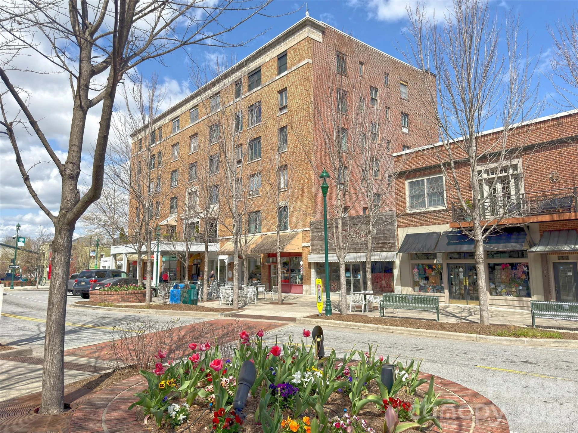 538 N Main Street #305-#308 - Photo 32