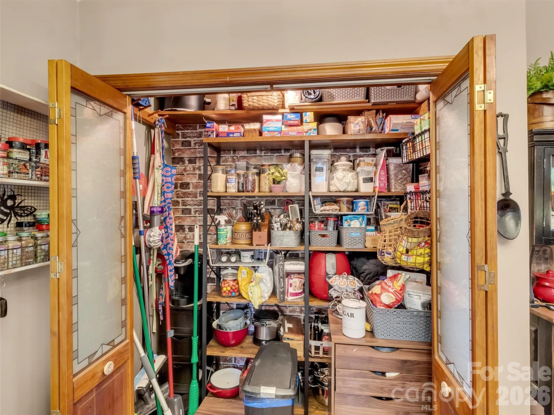 346 Wendy Way - Photo 7