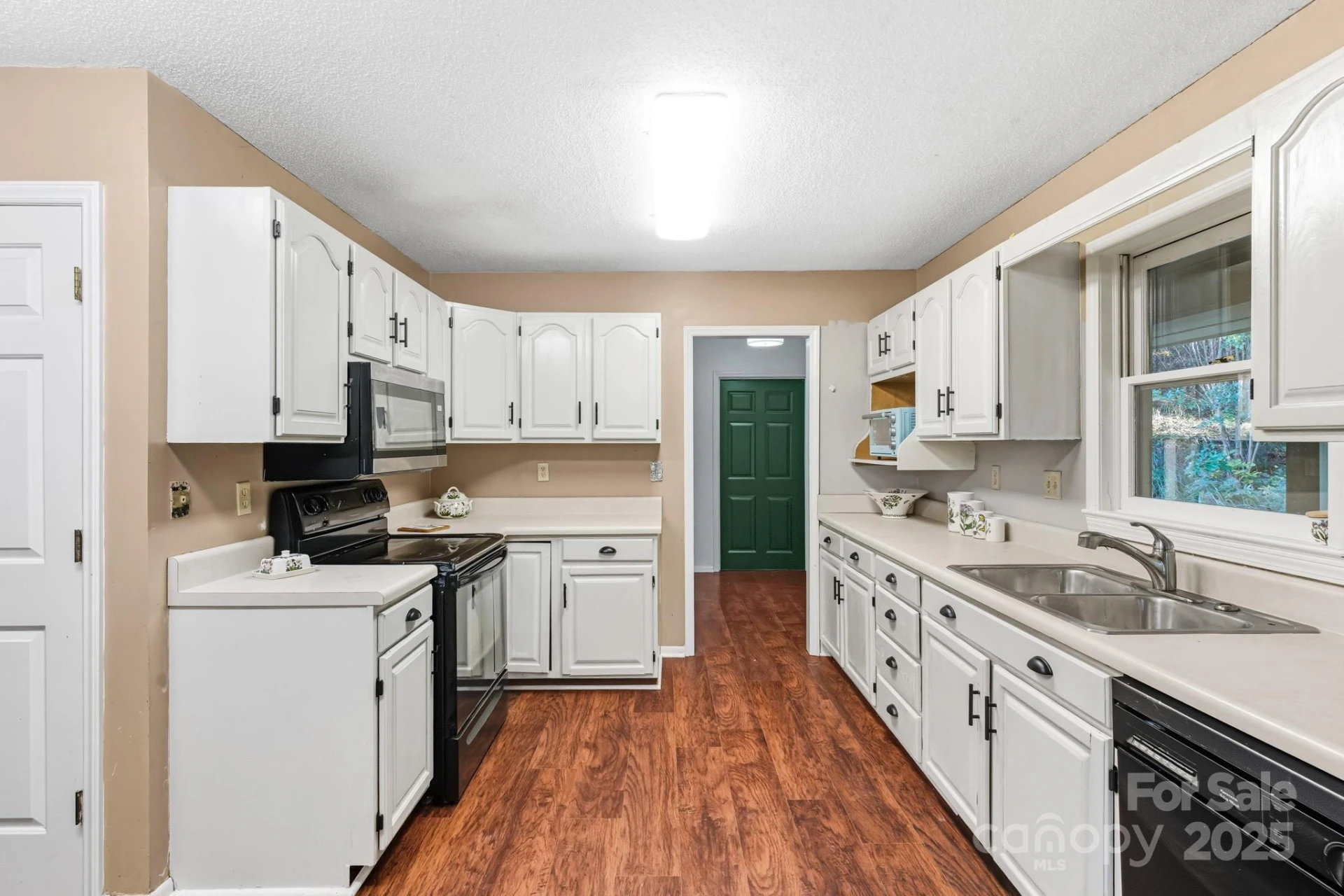 110 Stonecrest Drive - Photo 15