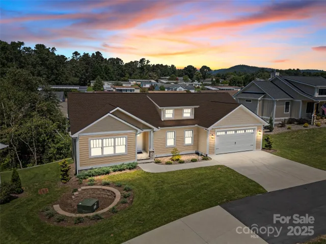 54 Olde Oak Lane