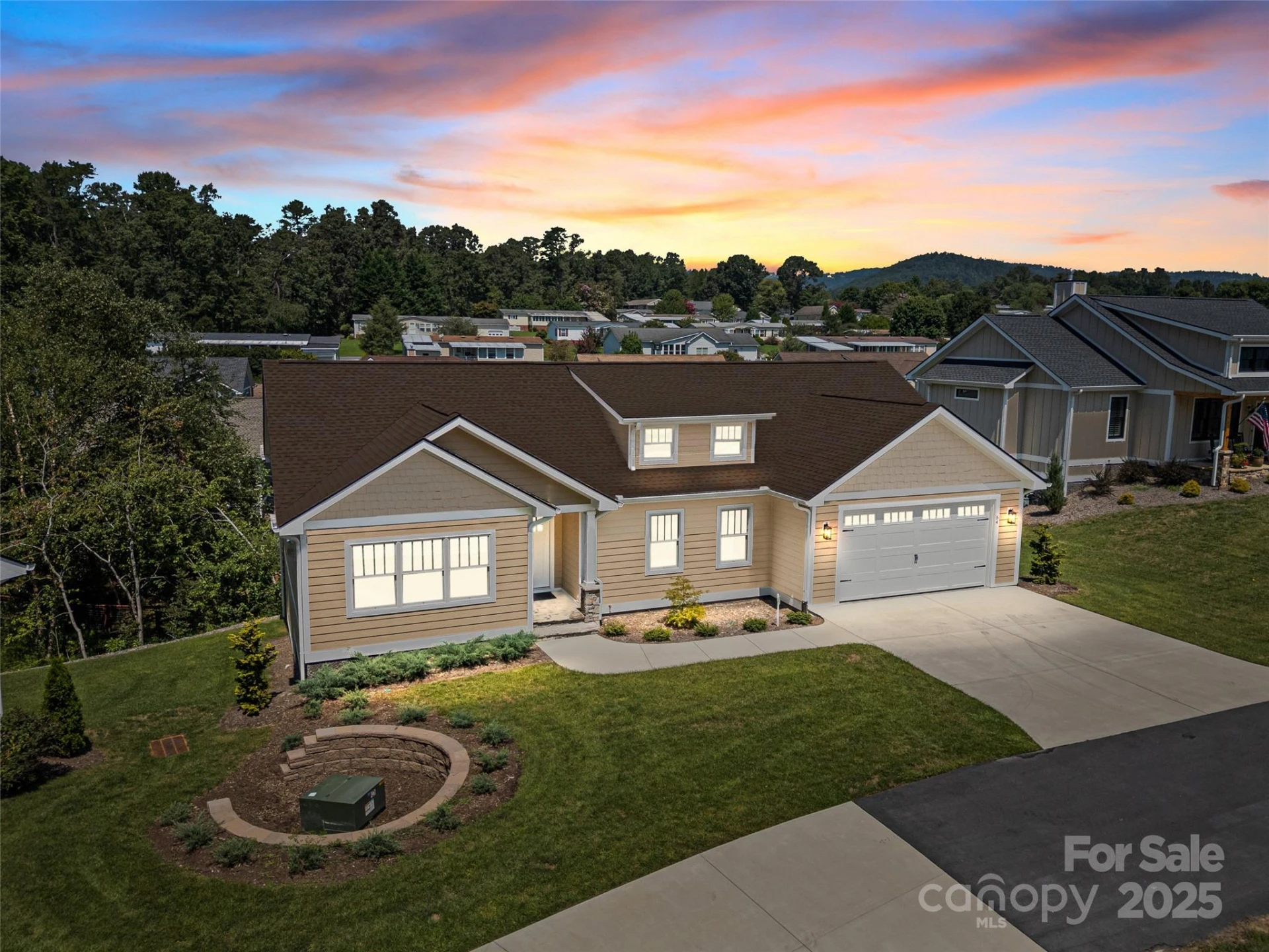 54 Olde Oak Lane