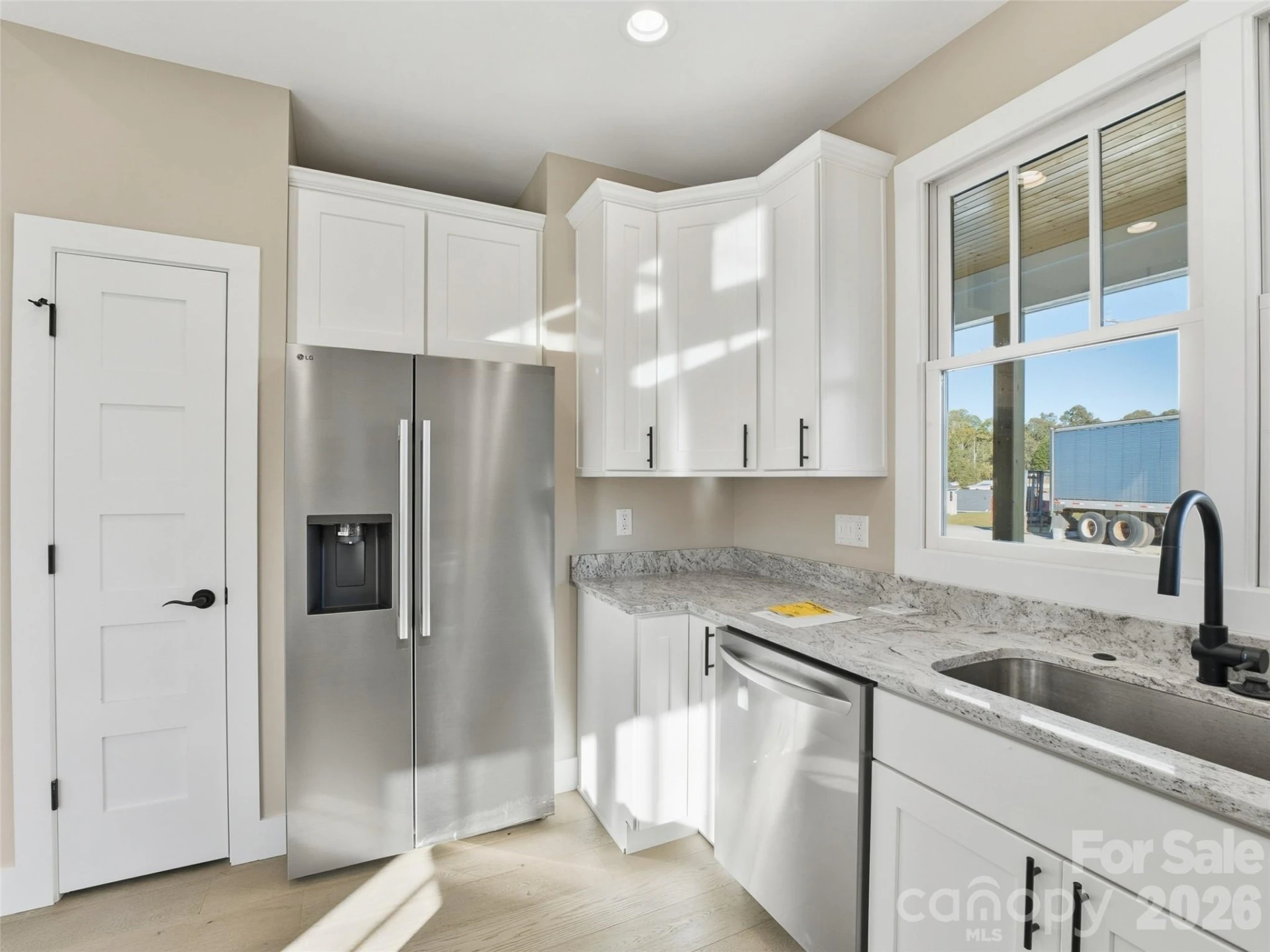 30 Olde Oak Court - Photo 5