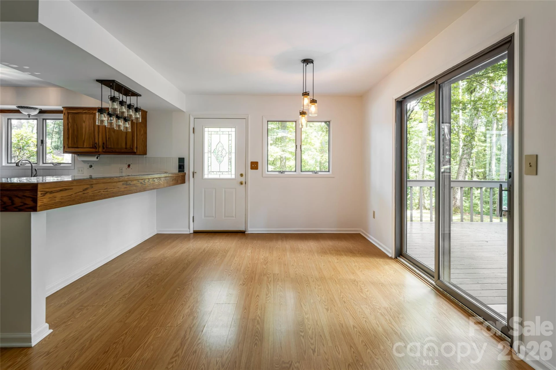 427 Shadowwood Drive - Photo 13
