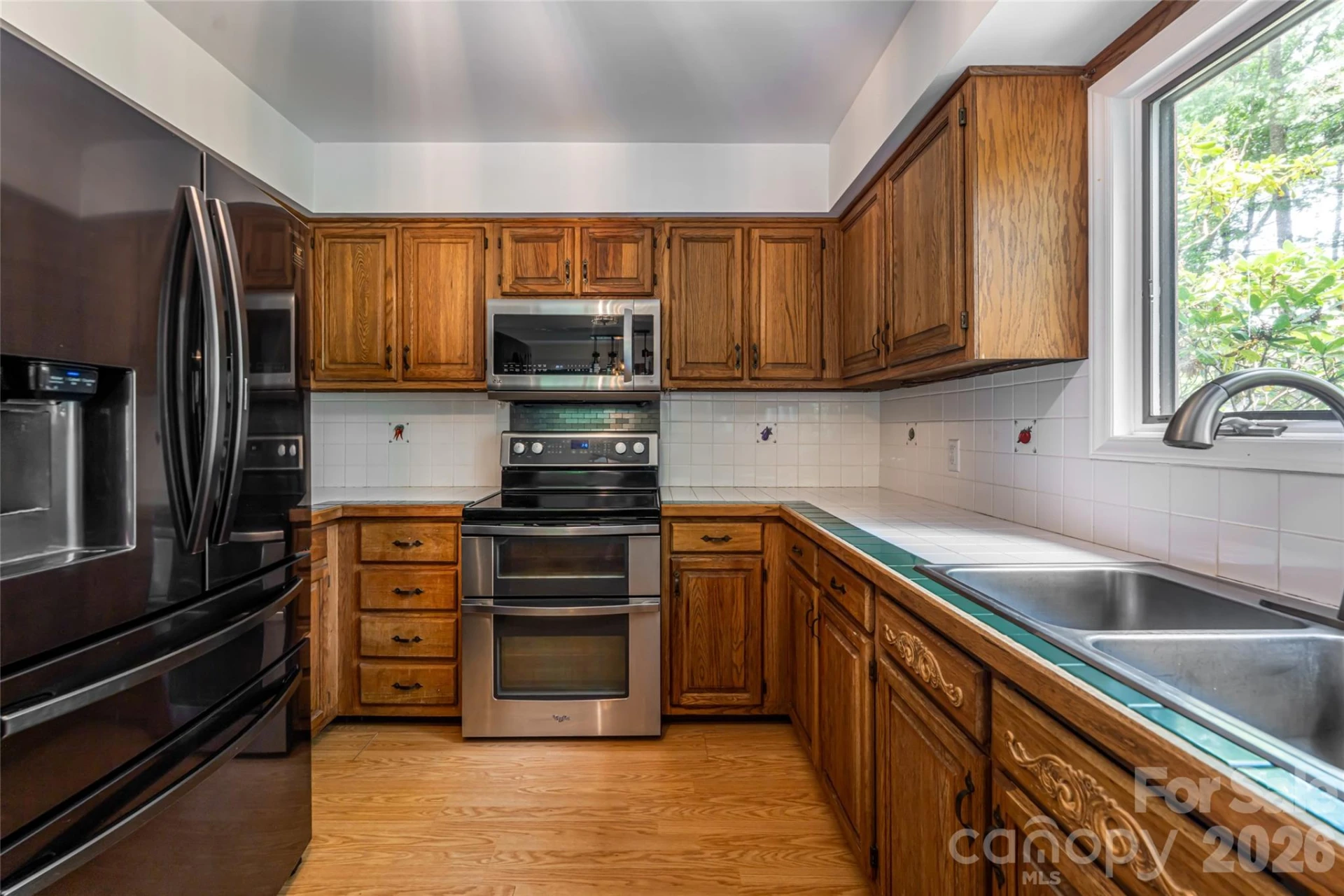 427 Shadowwood Drive - Photo 19