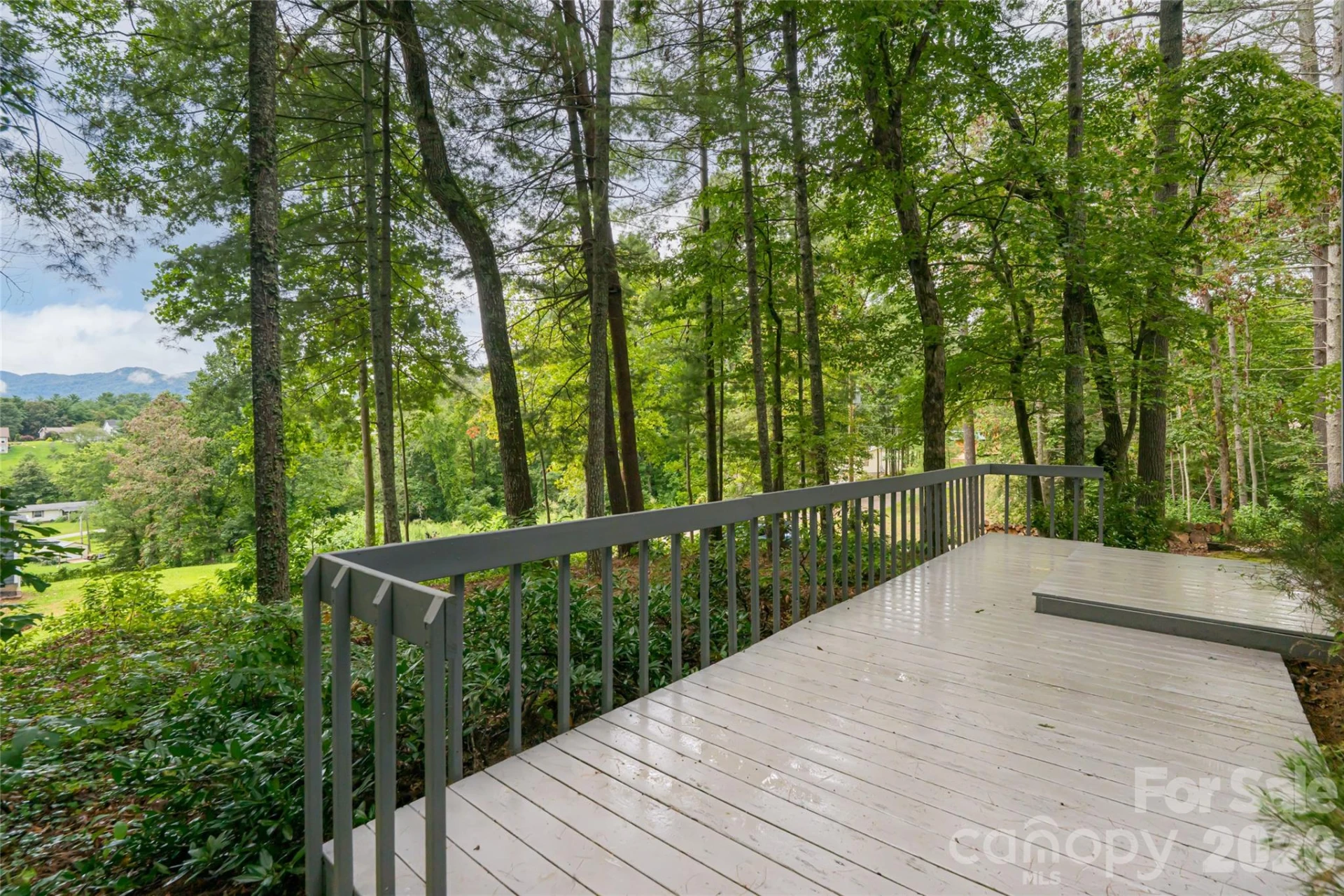 427 Shadowwood Drive - Photo 36