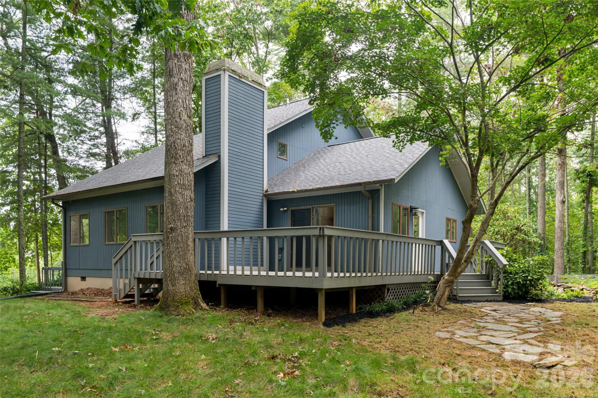 427 Shadowwood Drive - Photo 37