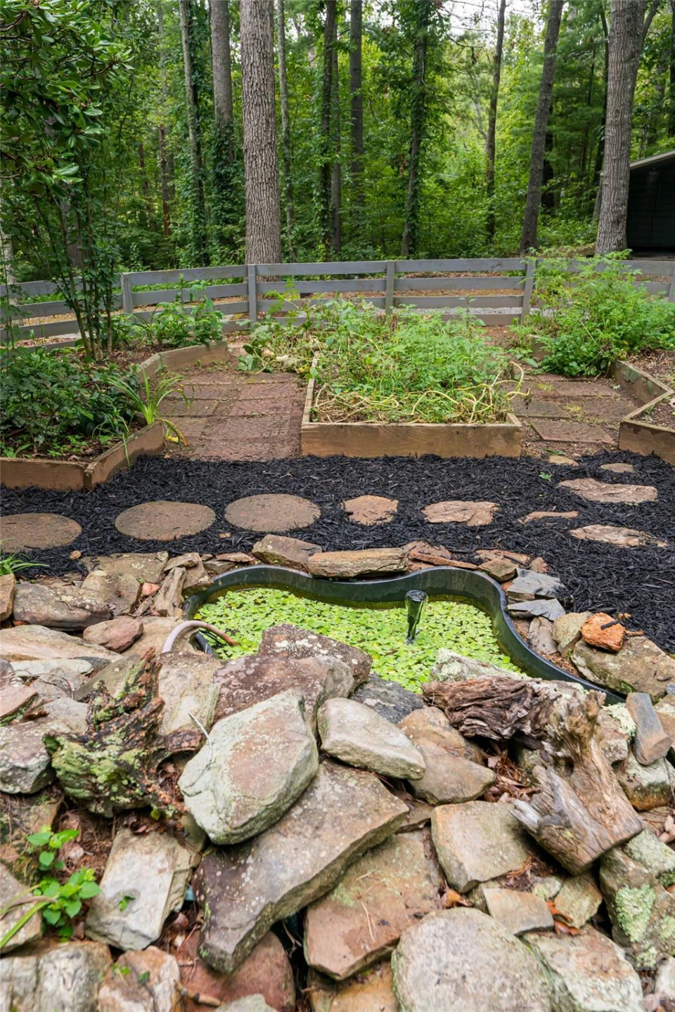 427 Shadowwood Drive - Photo 42